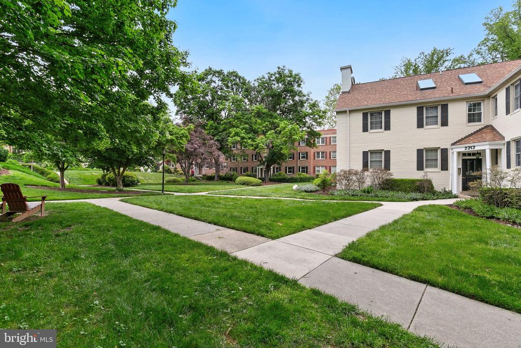 2212 WASHINGTON AVENUE Unit: 103