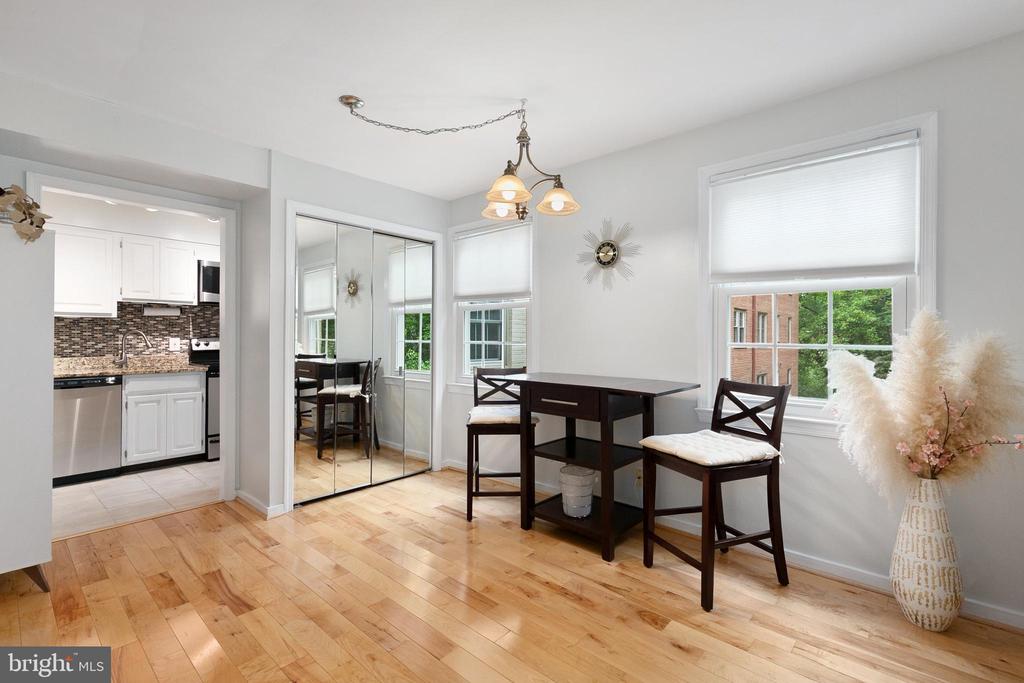 2212 WASHINGTON AVENUE Unit: 103