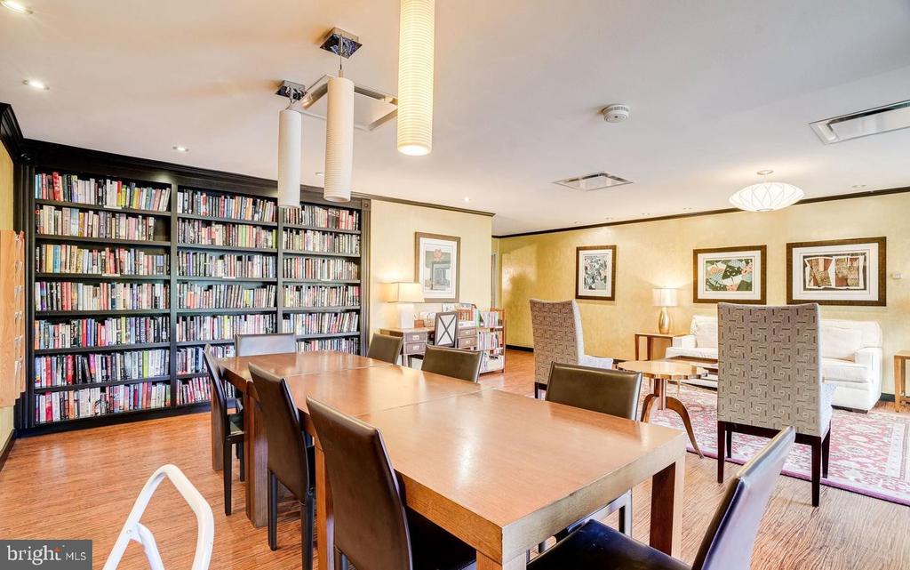 4620 N PARK AVENUE Unit: 607E