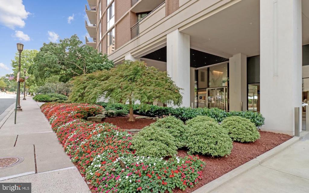 4620 N PARK AVENUE Unit: 607E