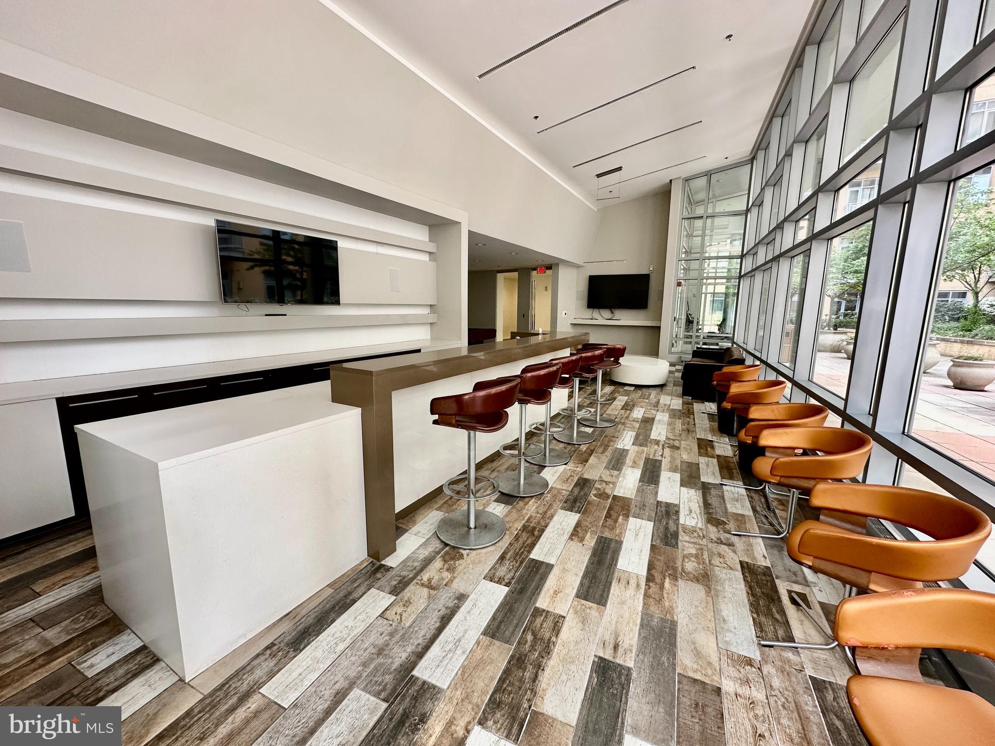 6506 AMERICA BOULEVARD 201