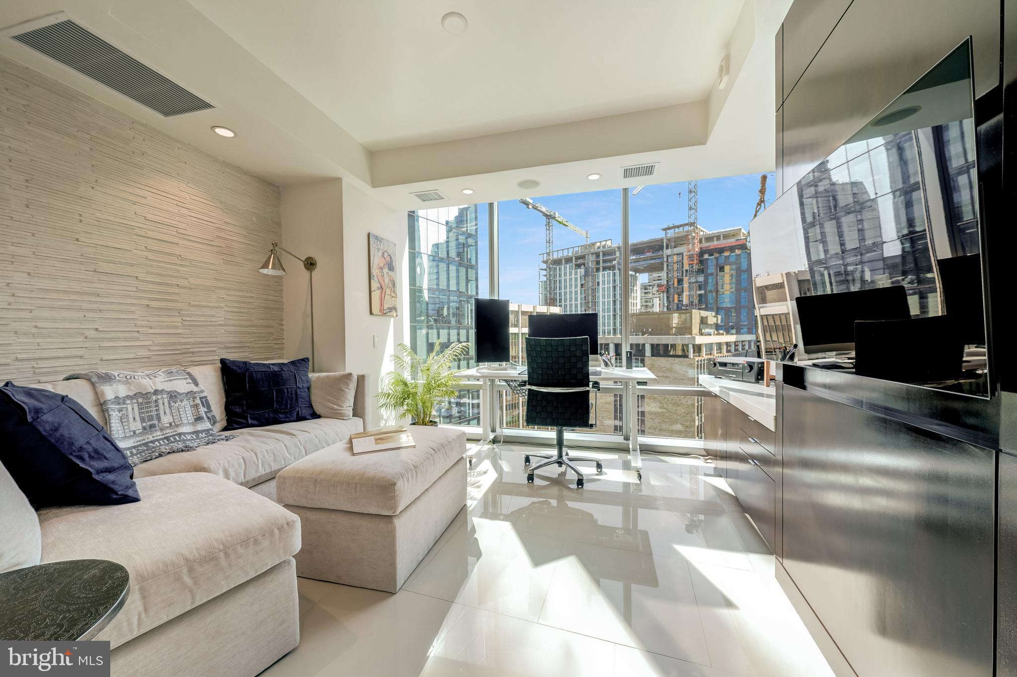 1881 N NASH STREET 1011