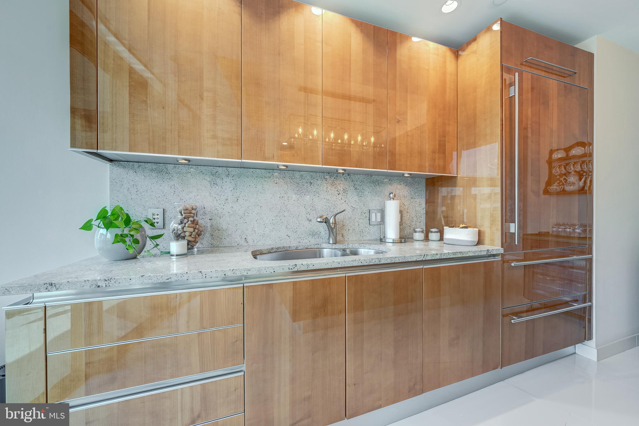 1881 N NASH STREET 1011