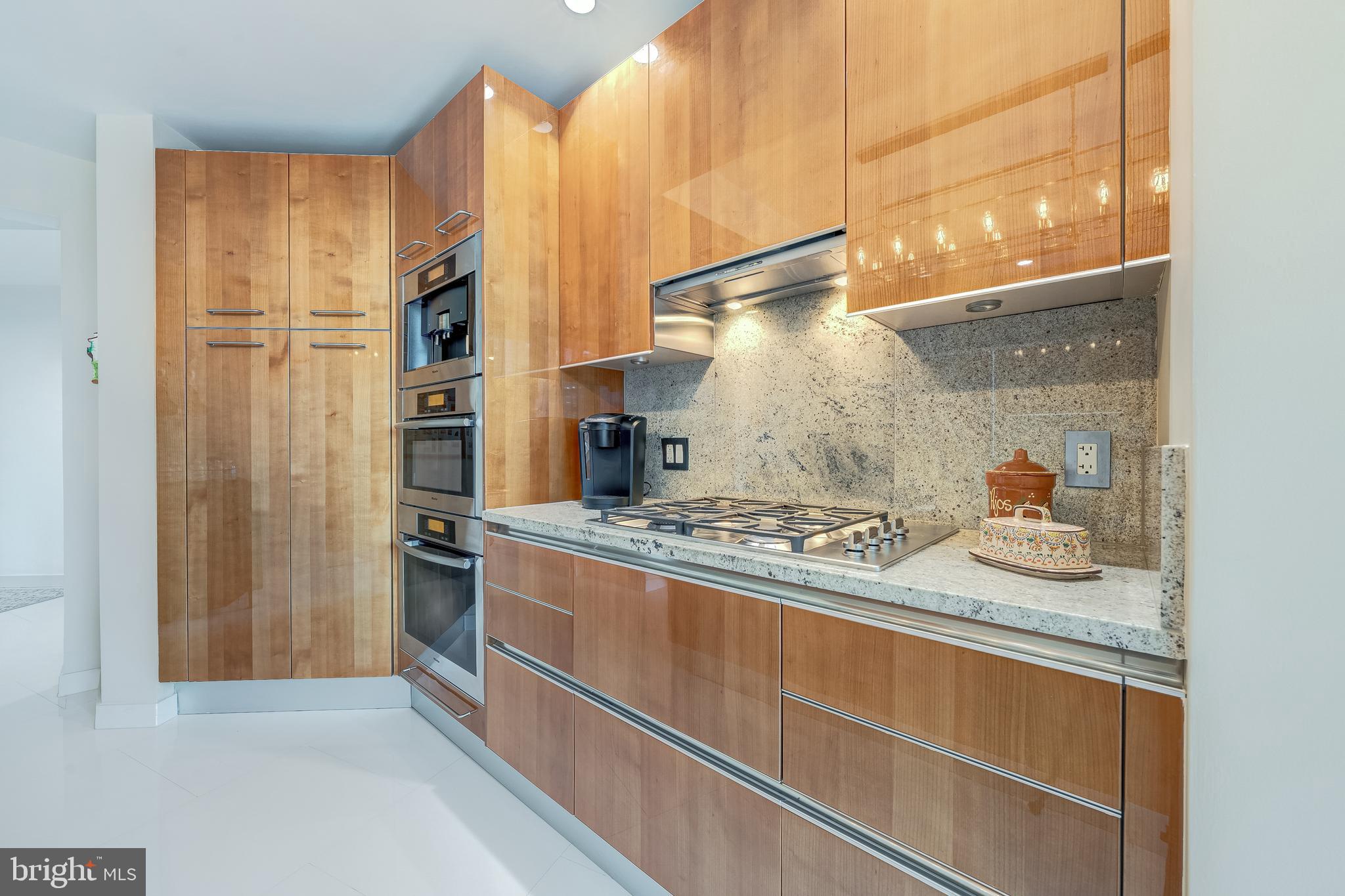 1881 N NASH STREET 1011