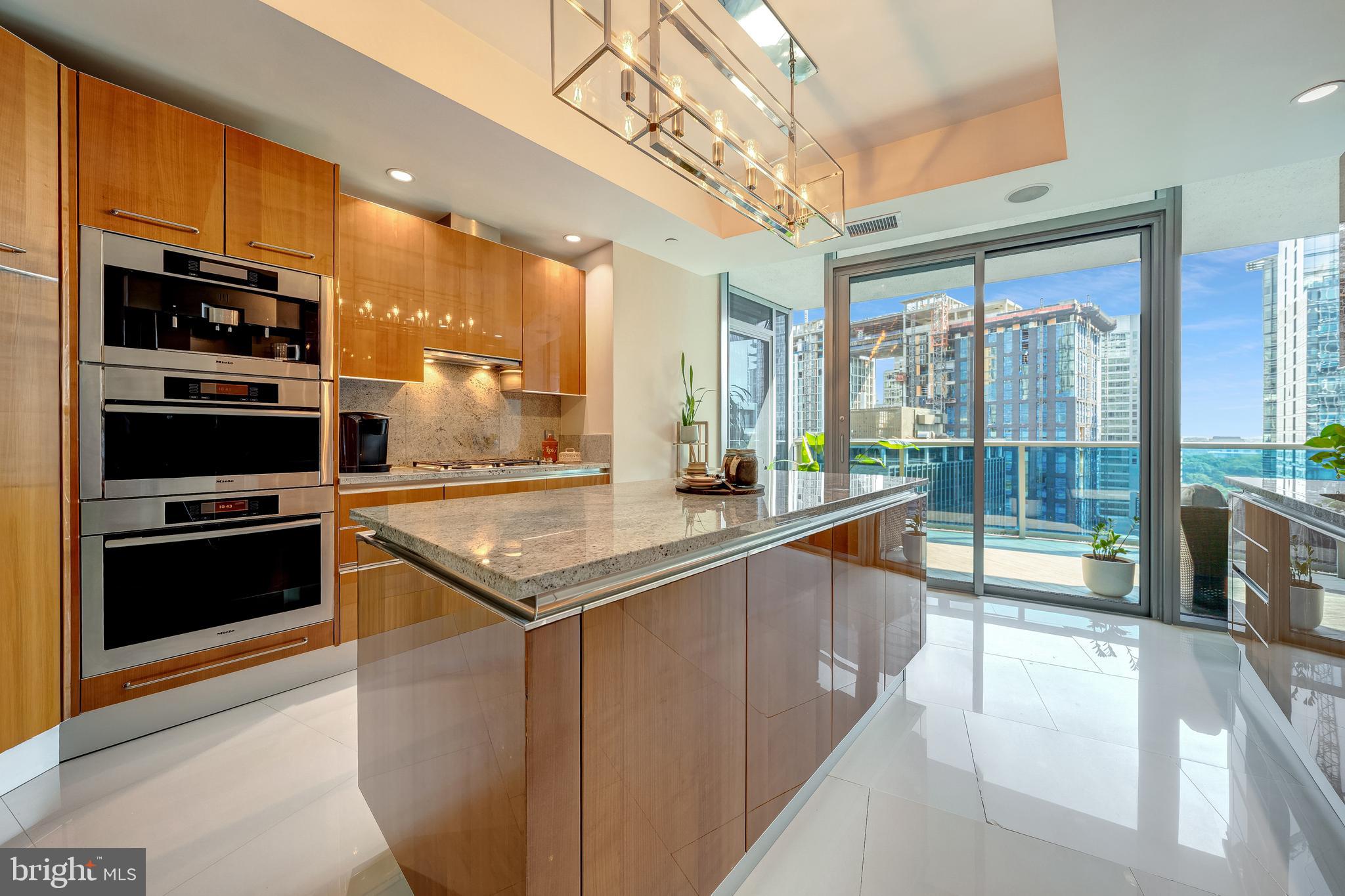 1881 N NASH STREET 1011