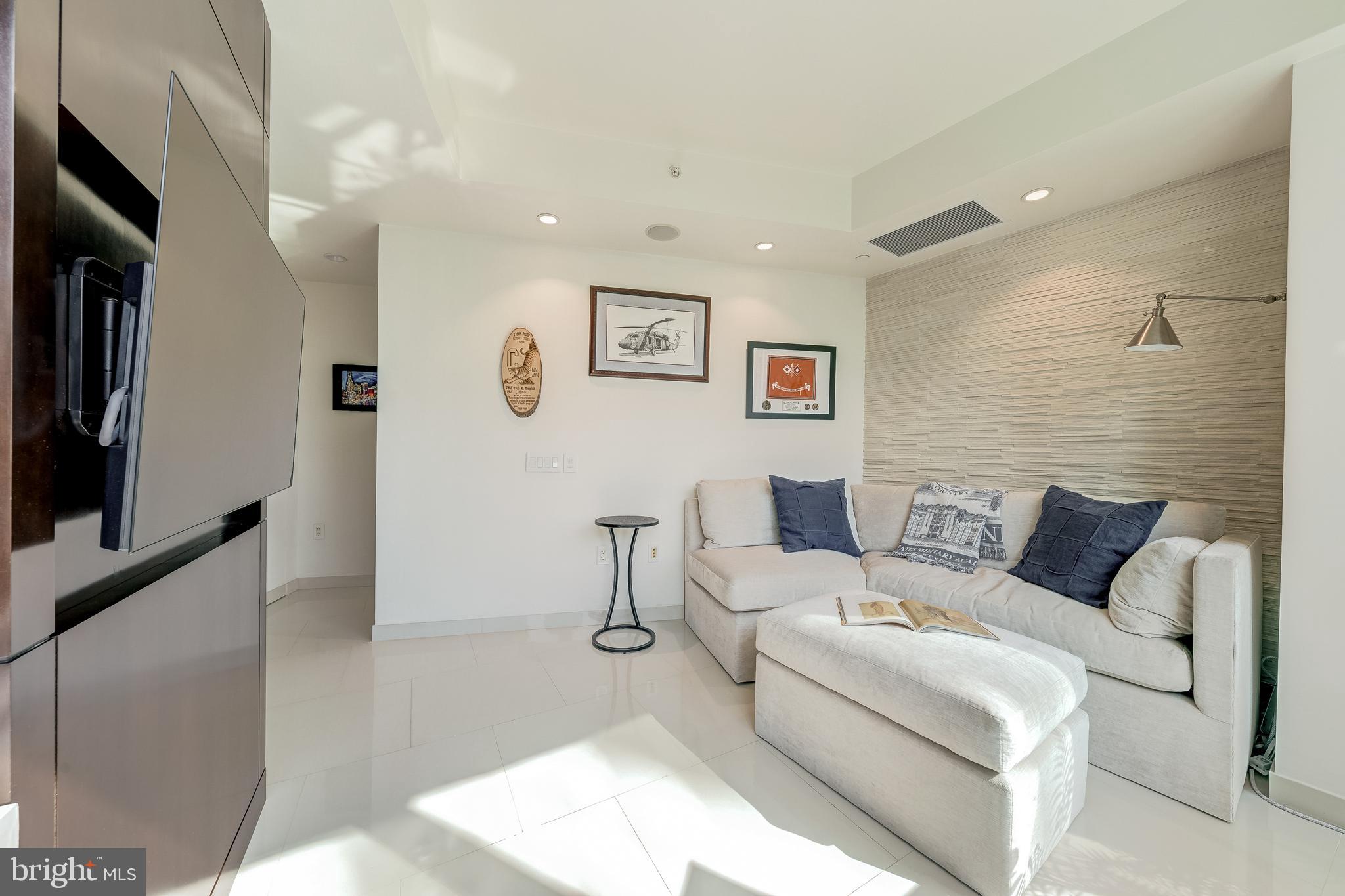 1881 N NASH STREET 1011