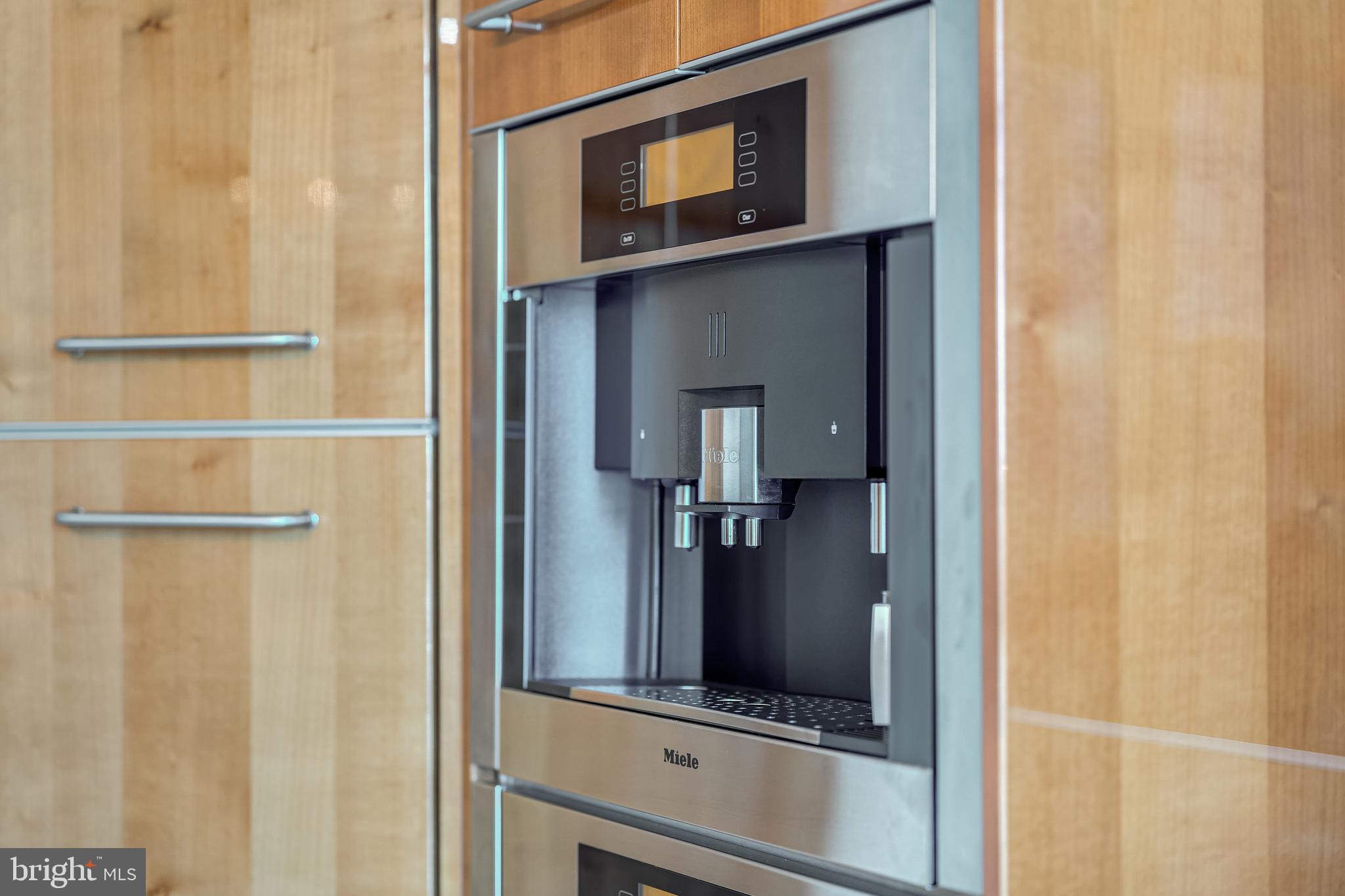 1881 N NASH STREET 1011