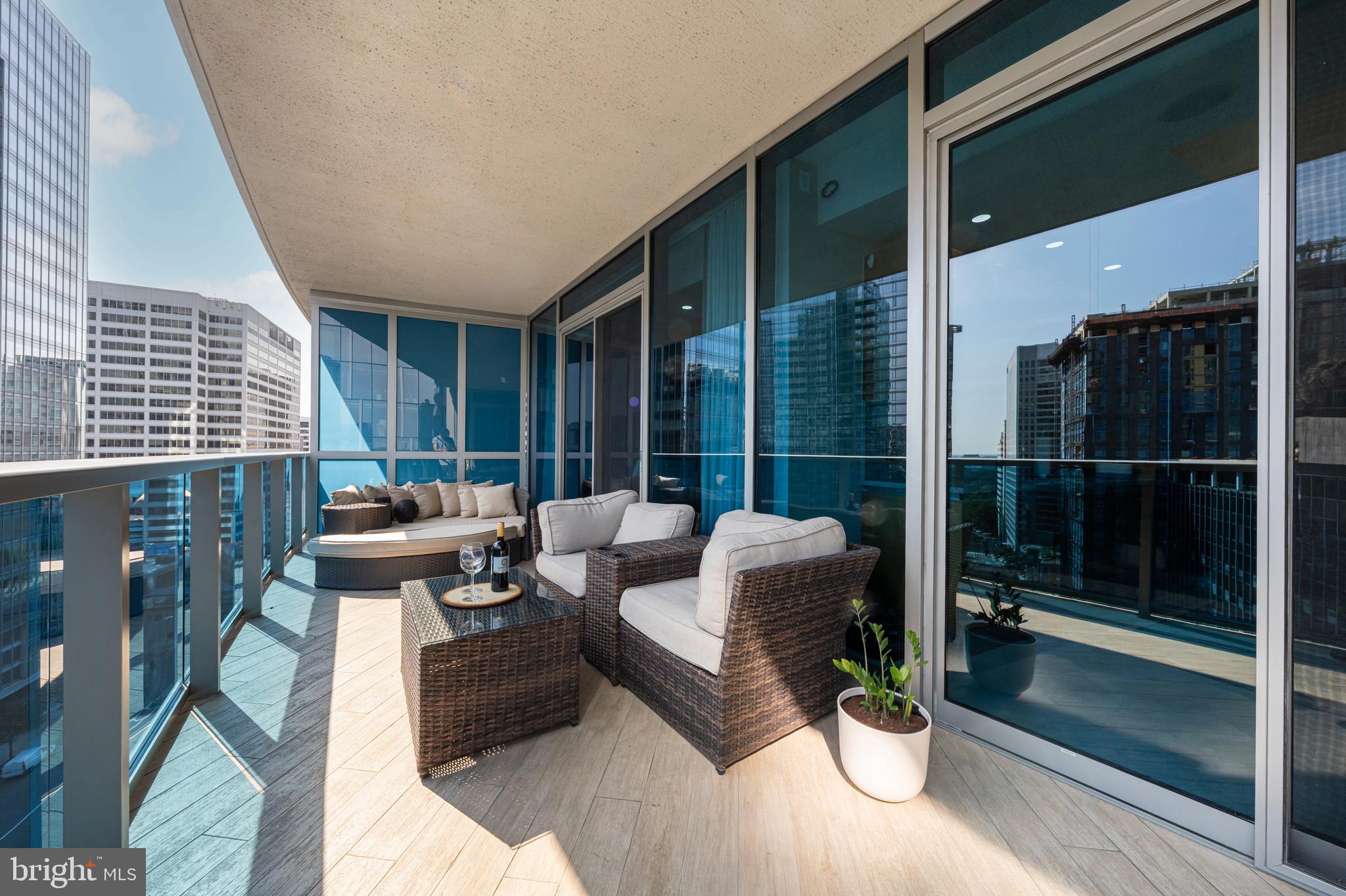 1881 N NASH STREET 1011