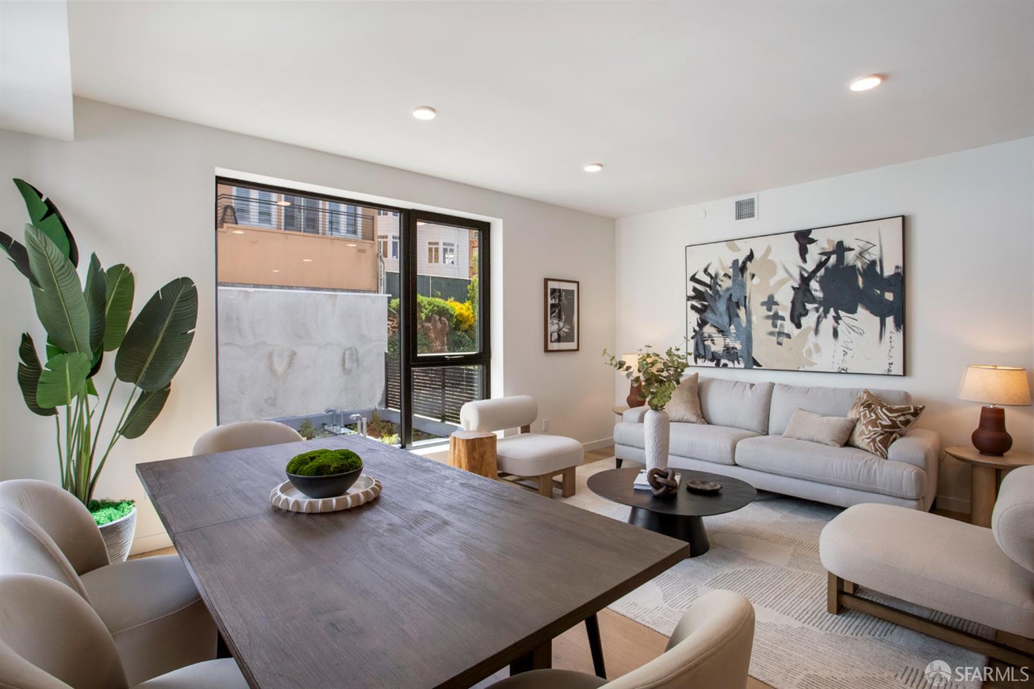 915 North Point Street # J4