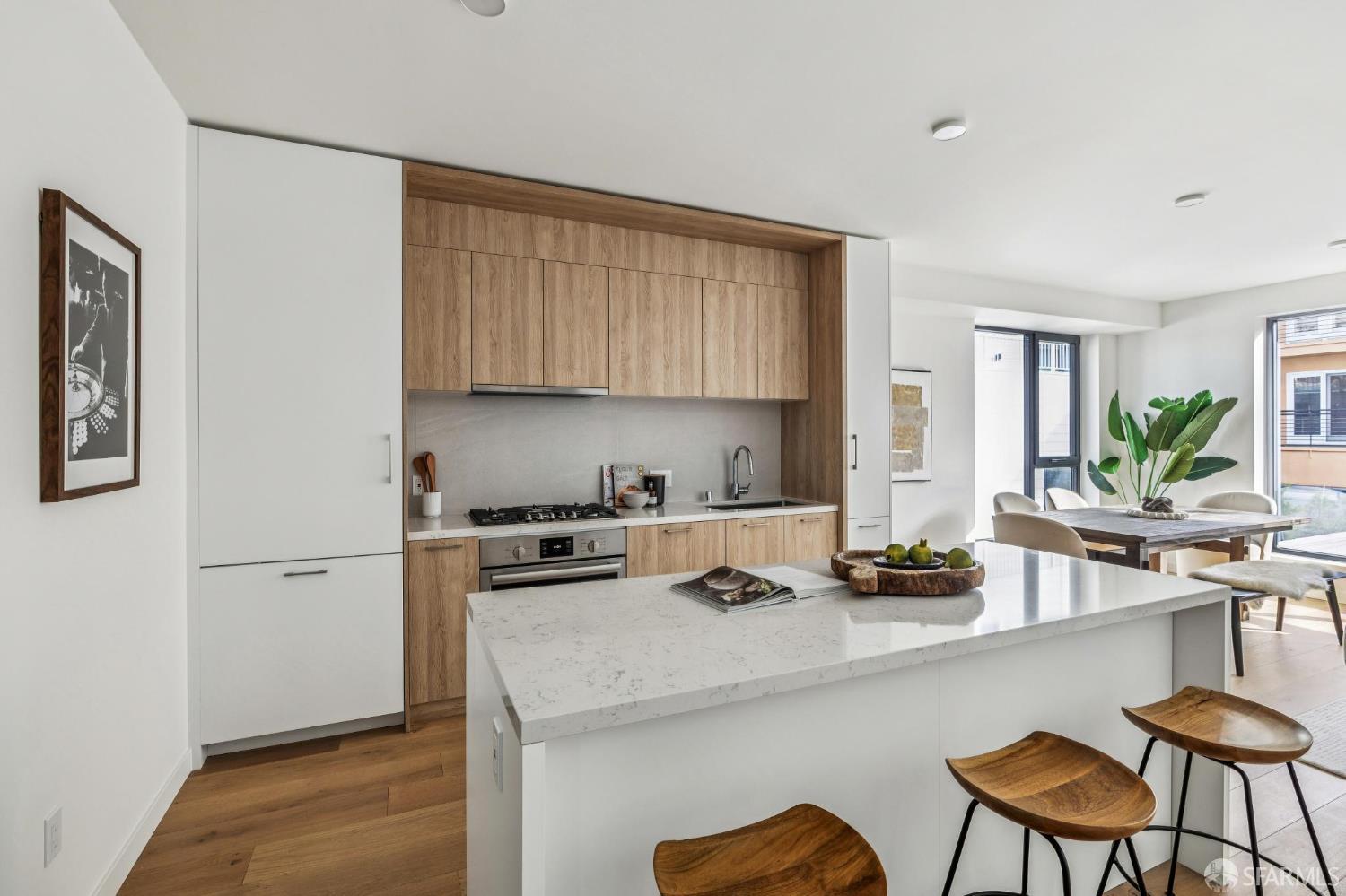 915 North Point Street # J5