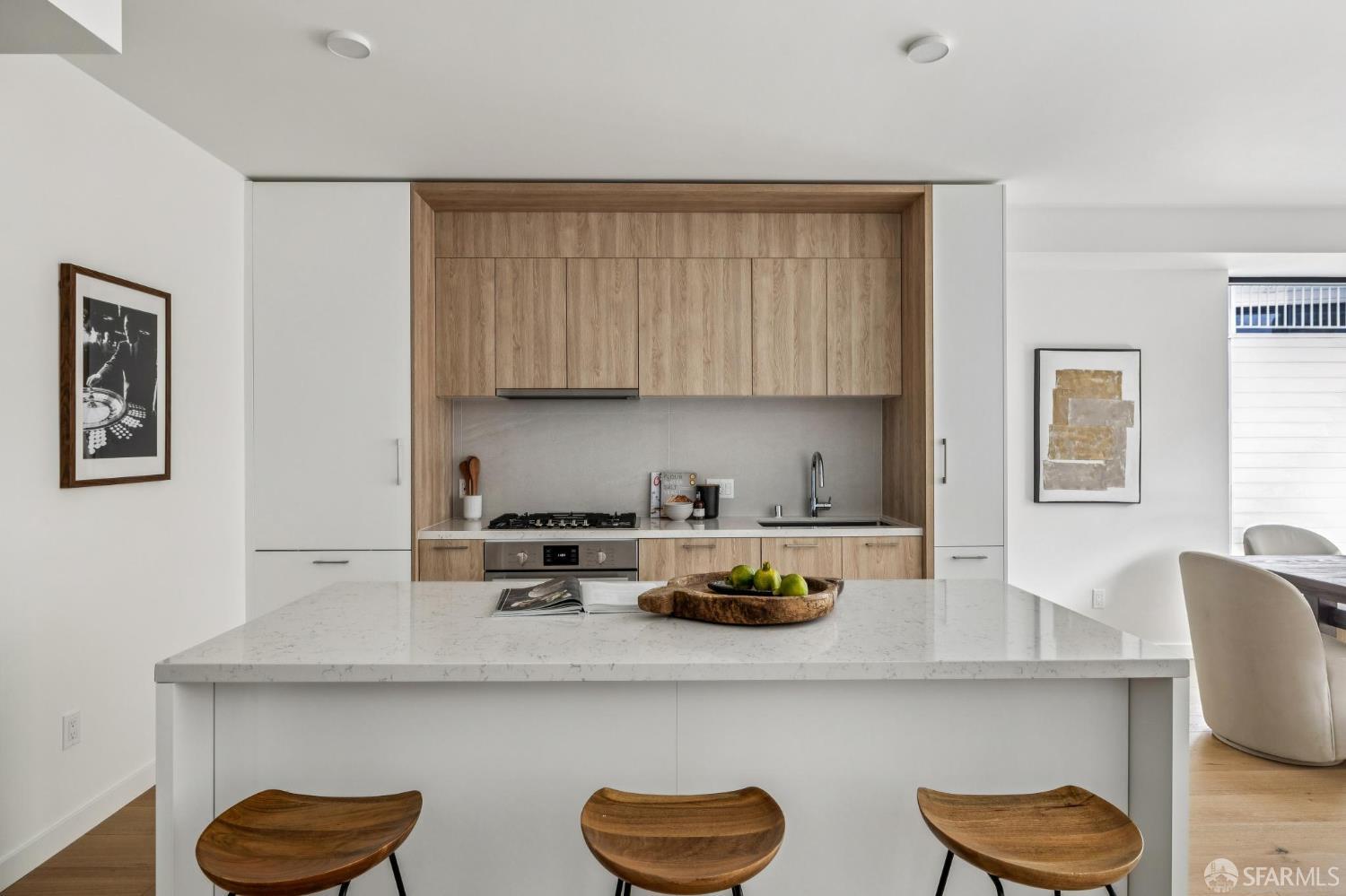 915 North Point Street # J5