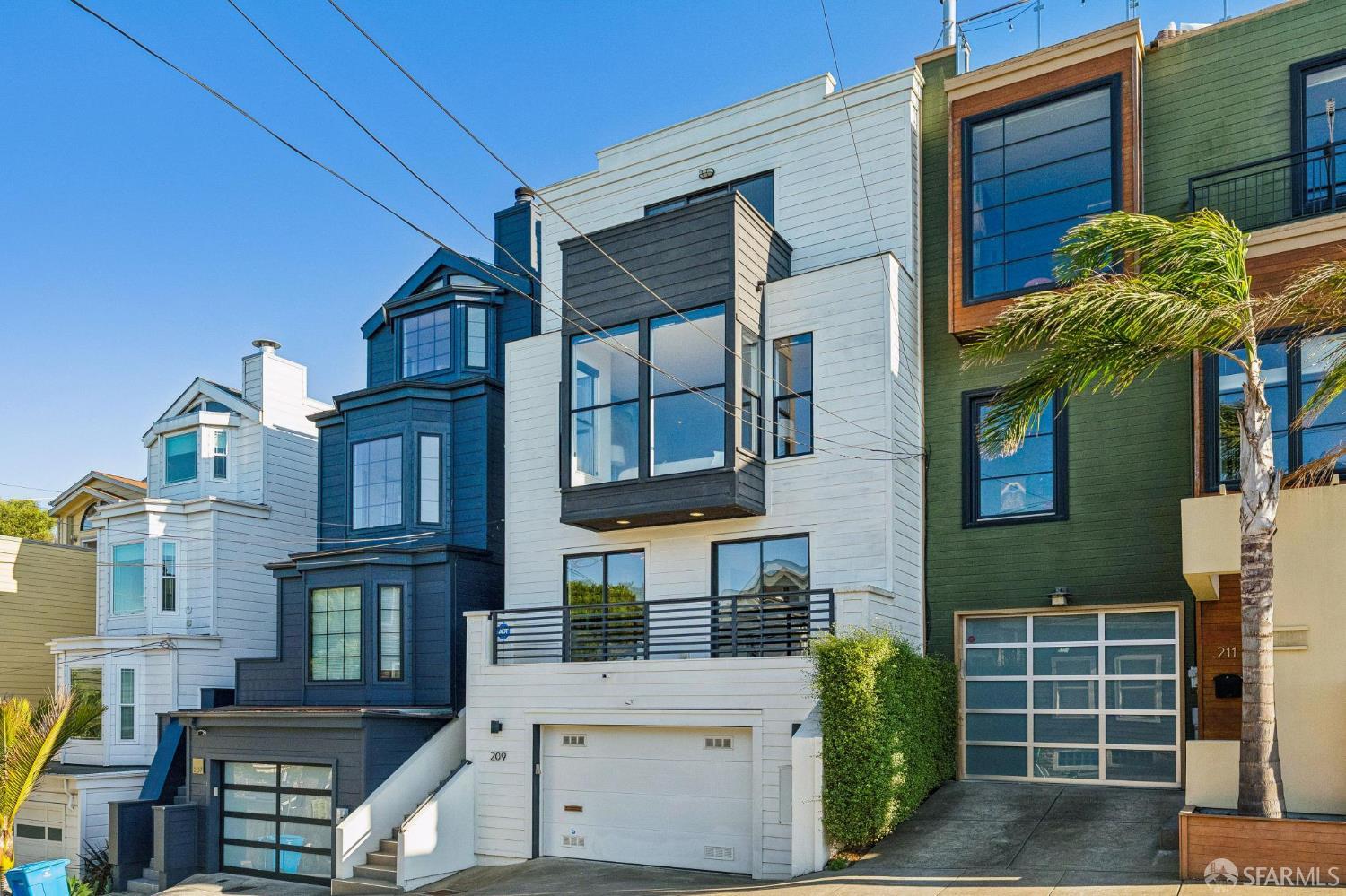 209 Montcalm