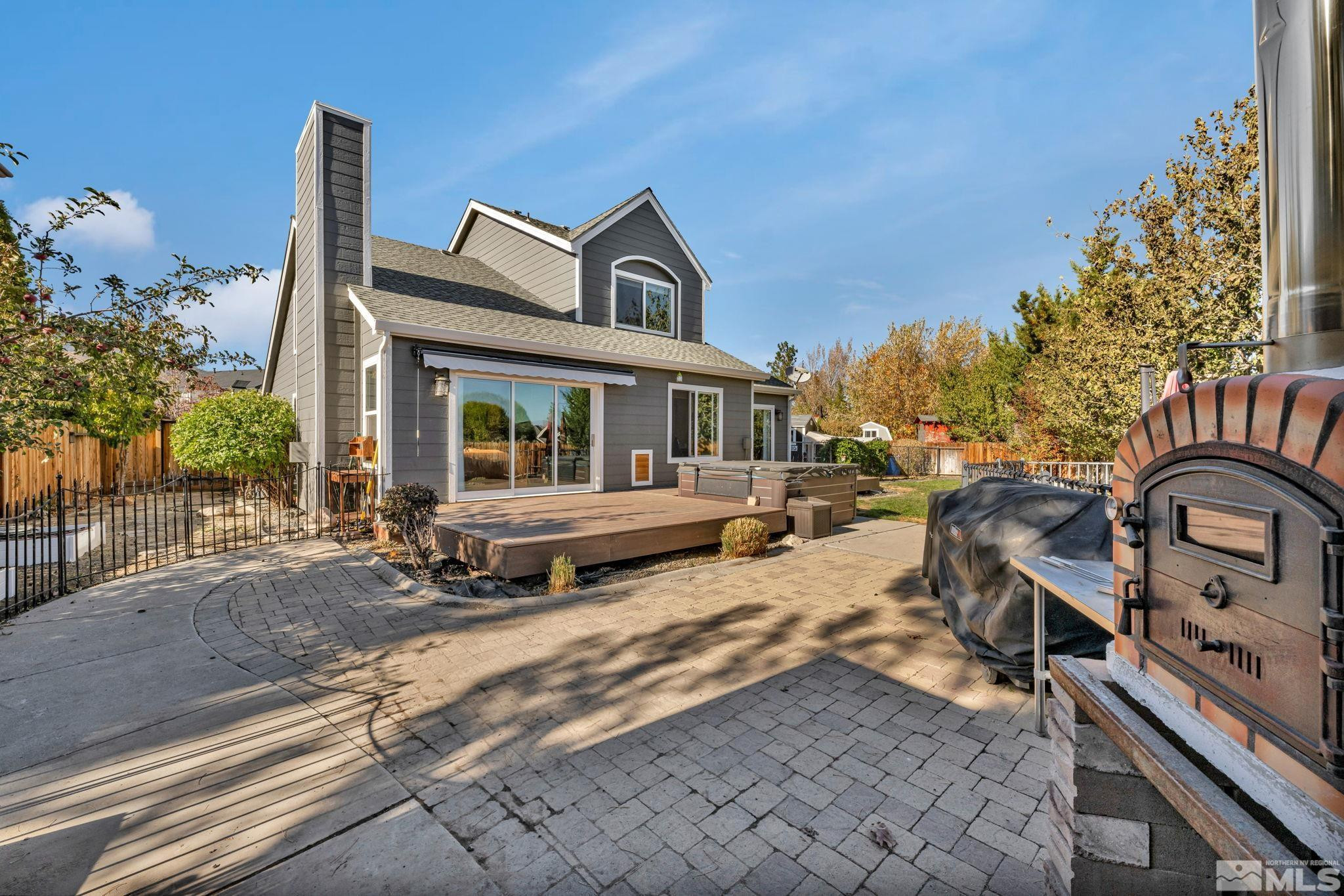 2163 Court Side Circle