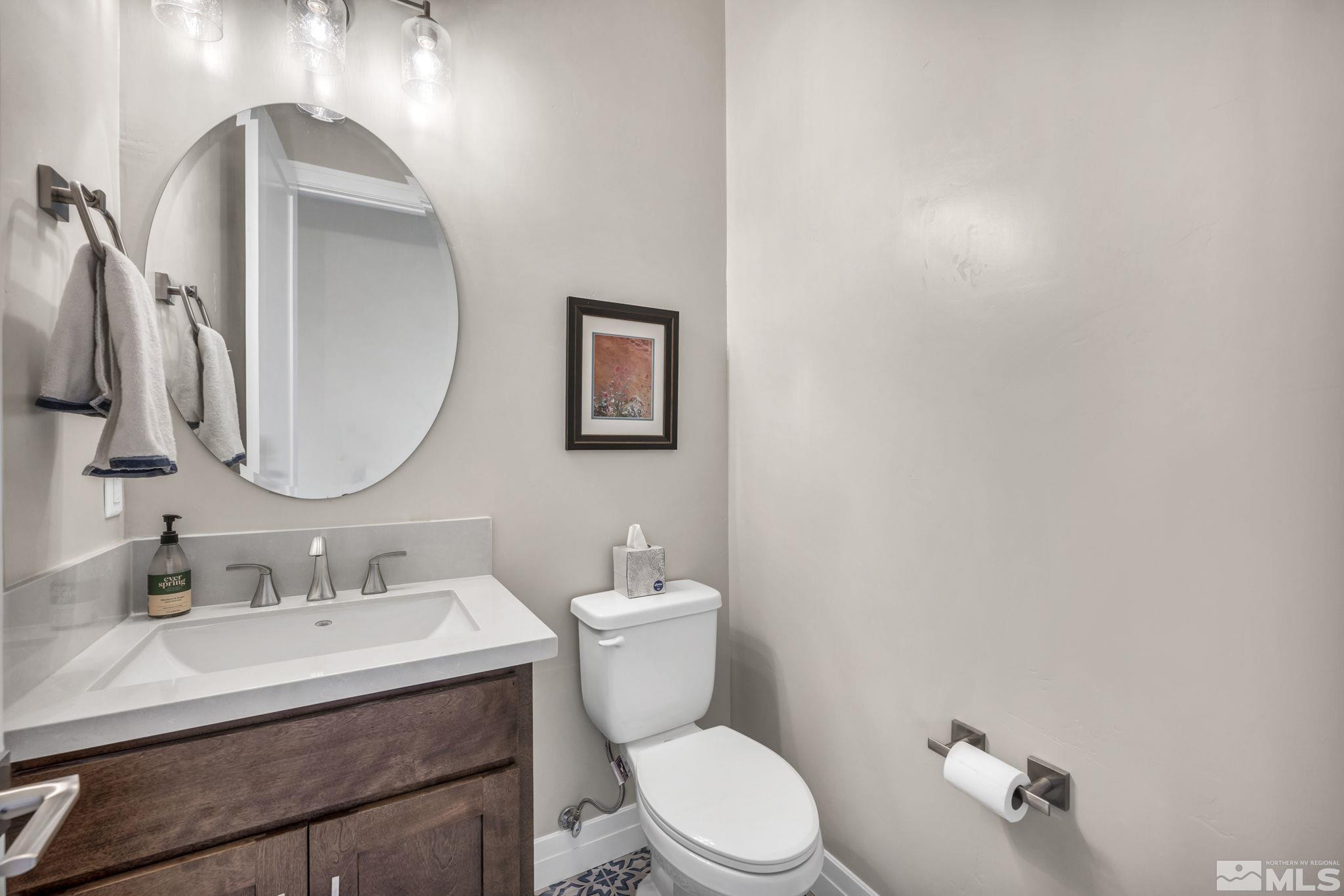 1612 White Hawk Lane