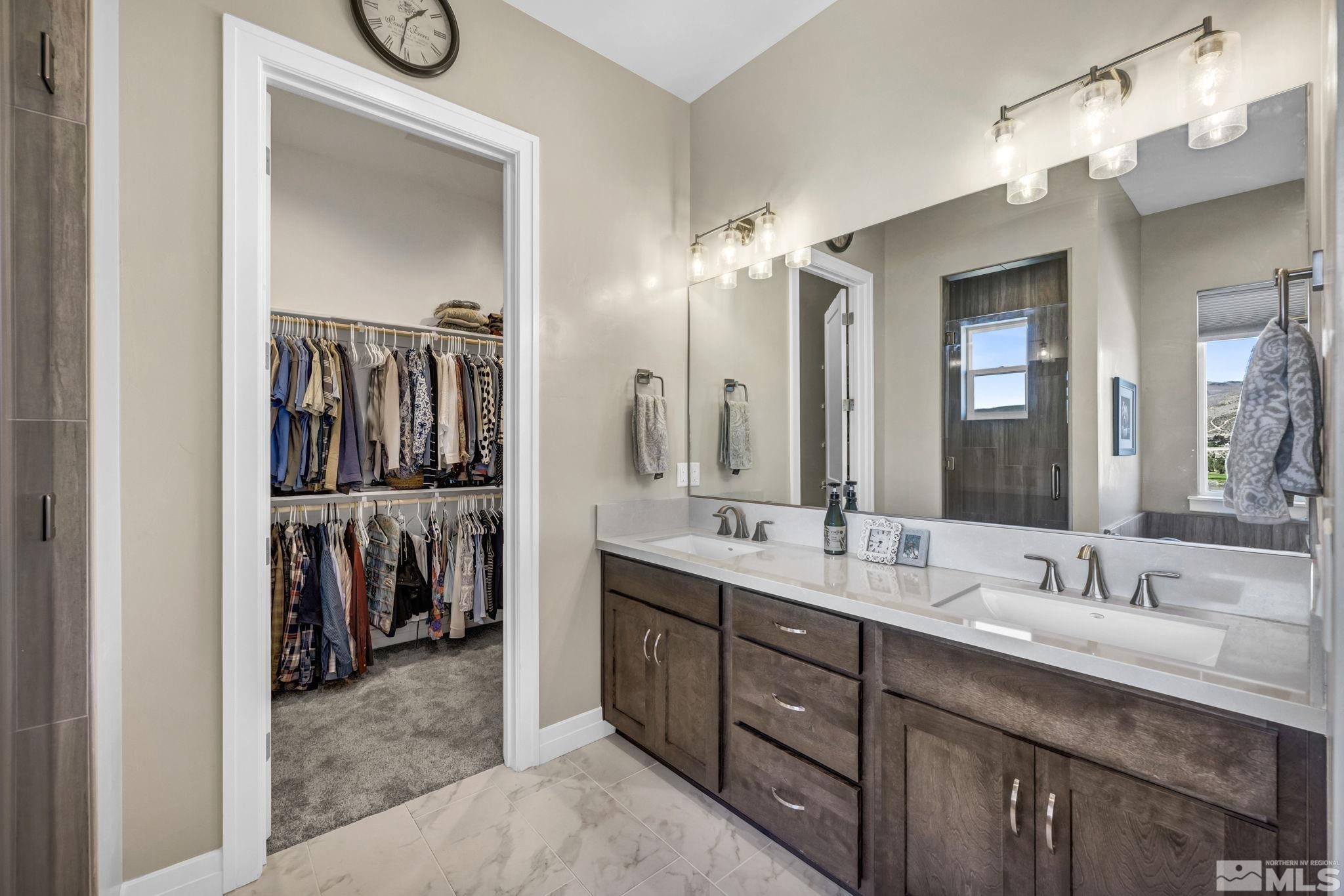 1612 White Hawk Lane