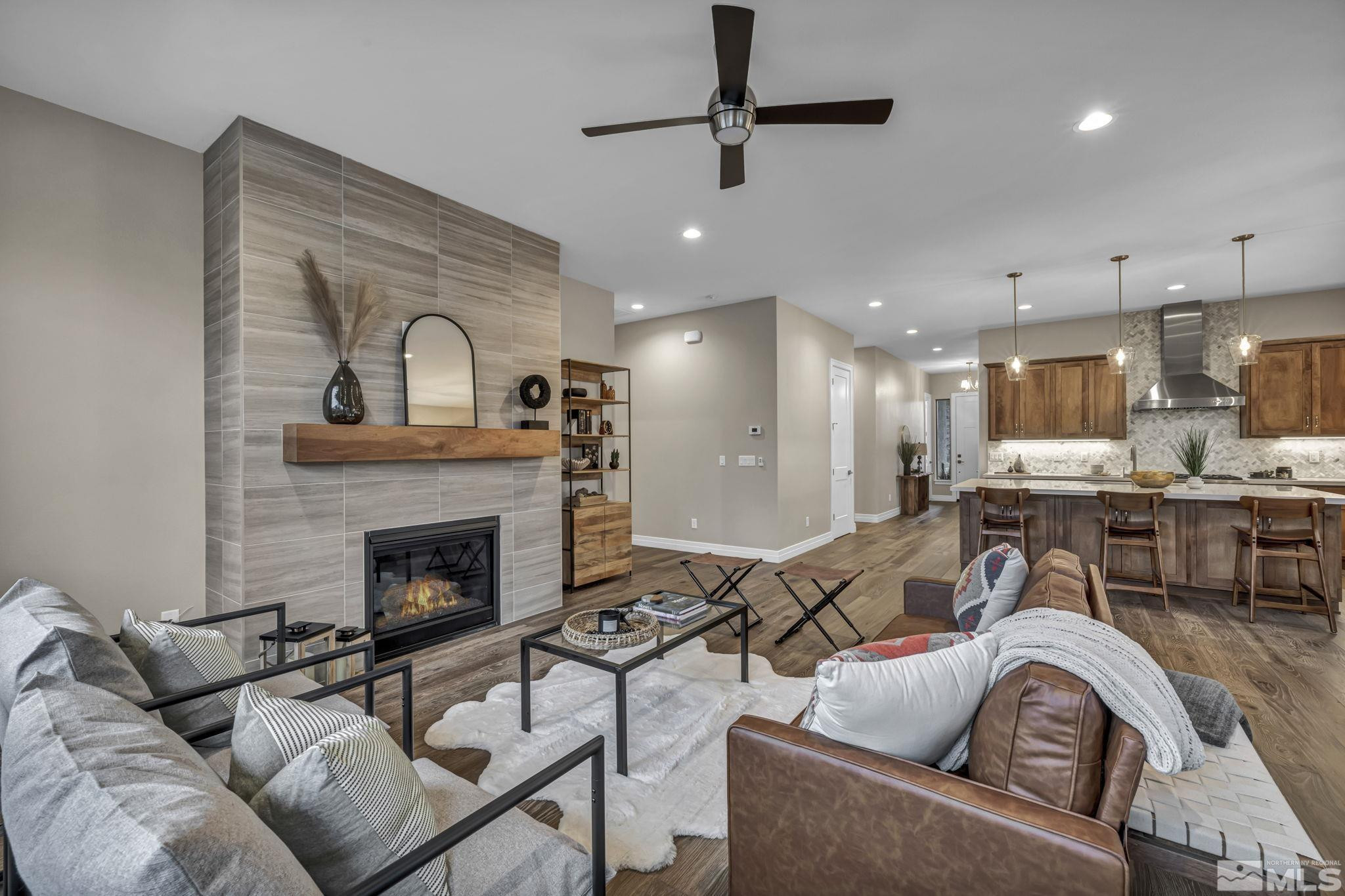 3650 Cambria Loop
