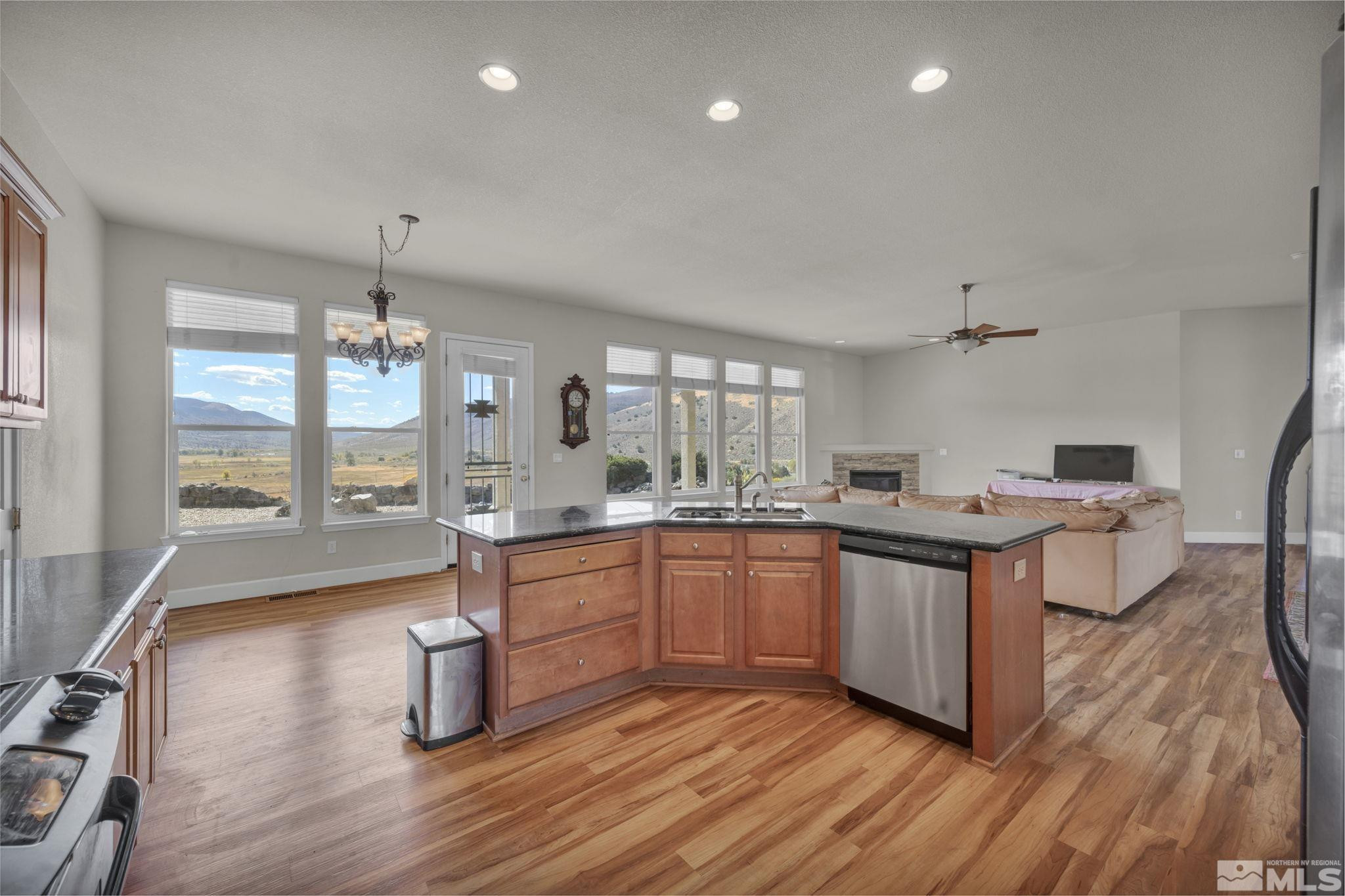 3829 Sweetland Drive