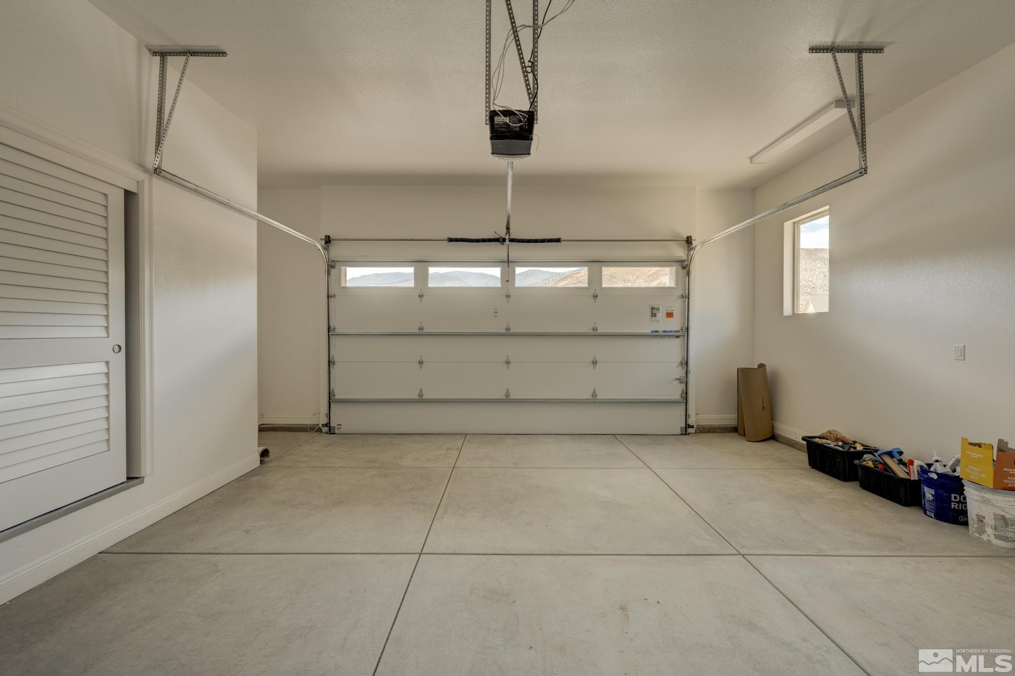 3902 Cambria Loop