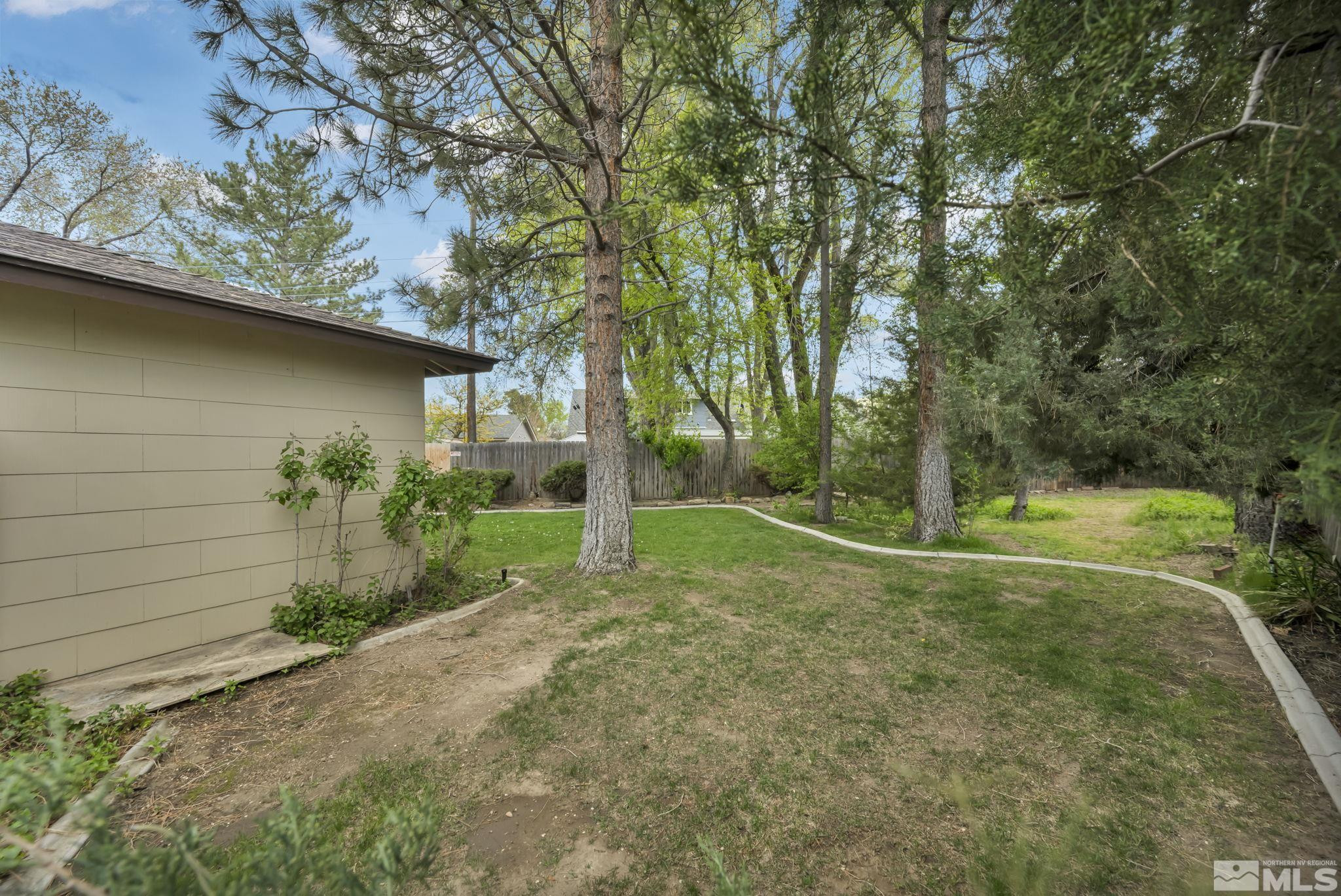 909 Norrie Drive