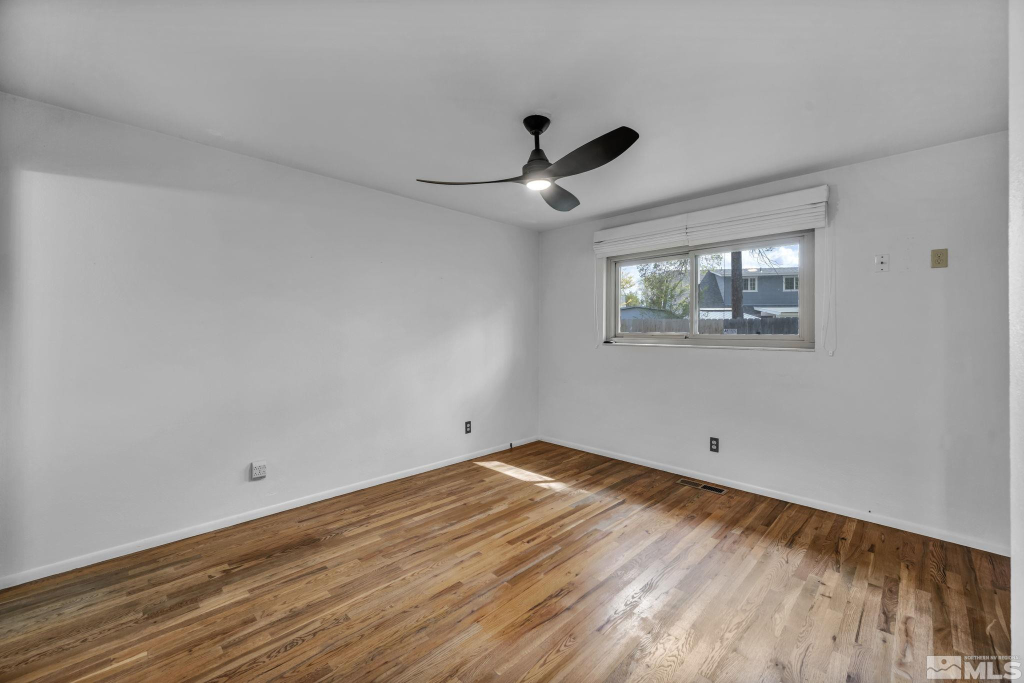 909 Norrie Drive