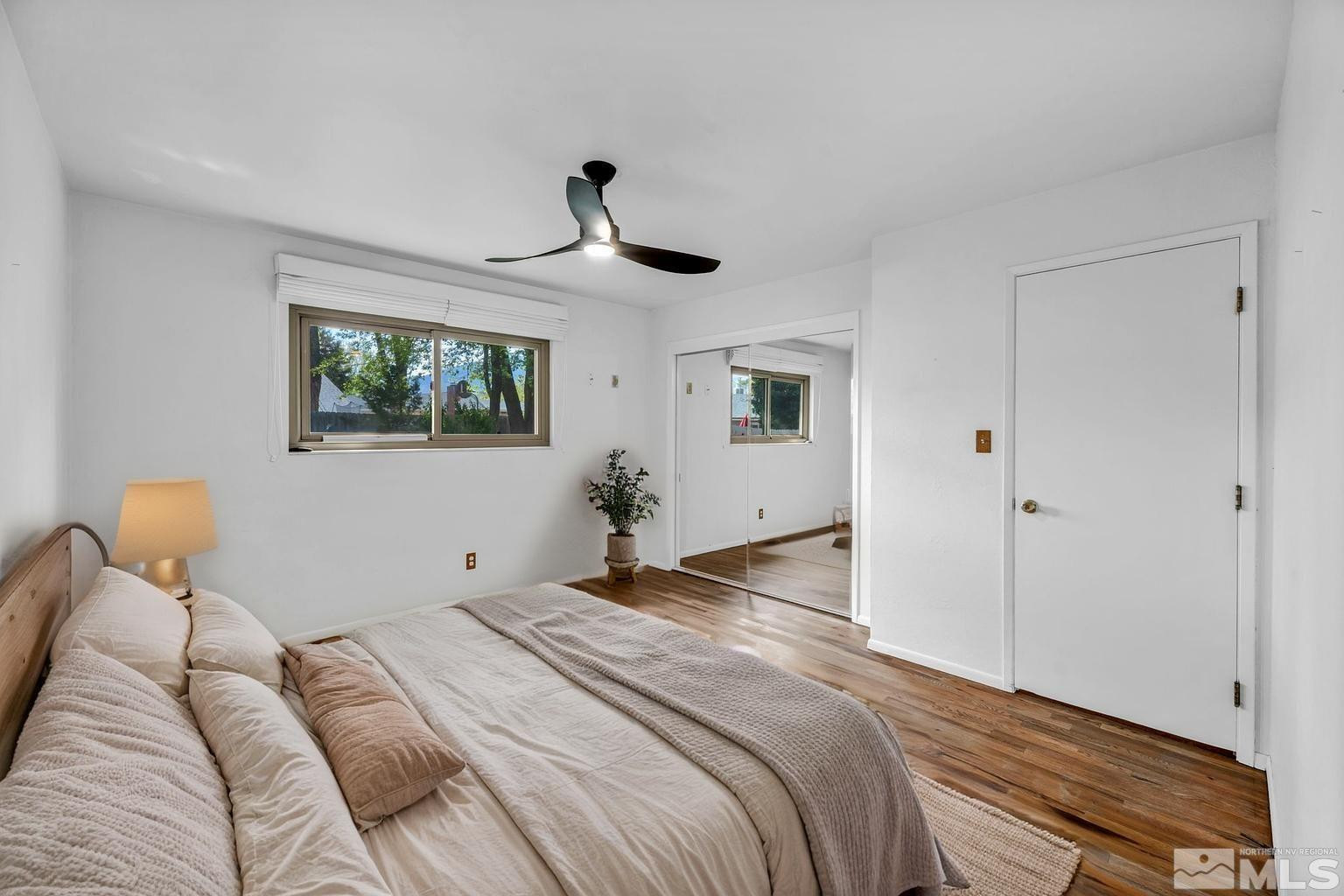 909 Norrie Drive