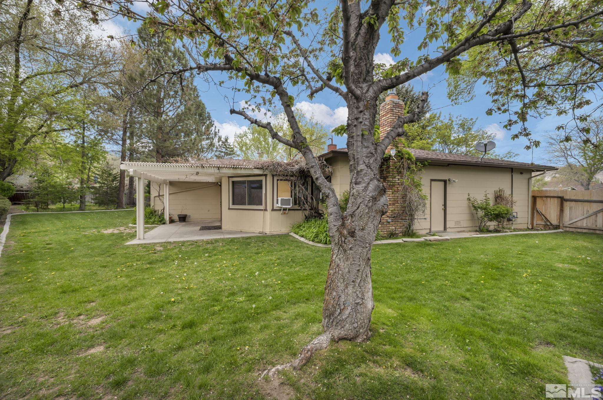 909 Norrie Drive