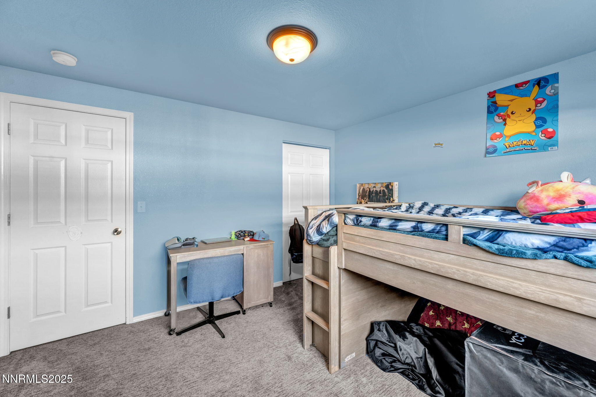 956 Lindsay Lane