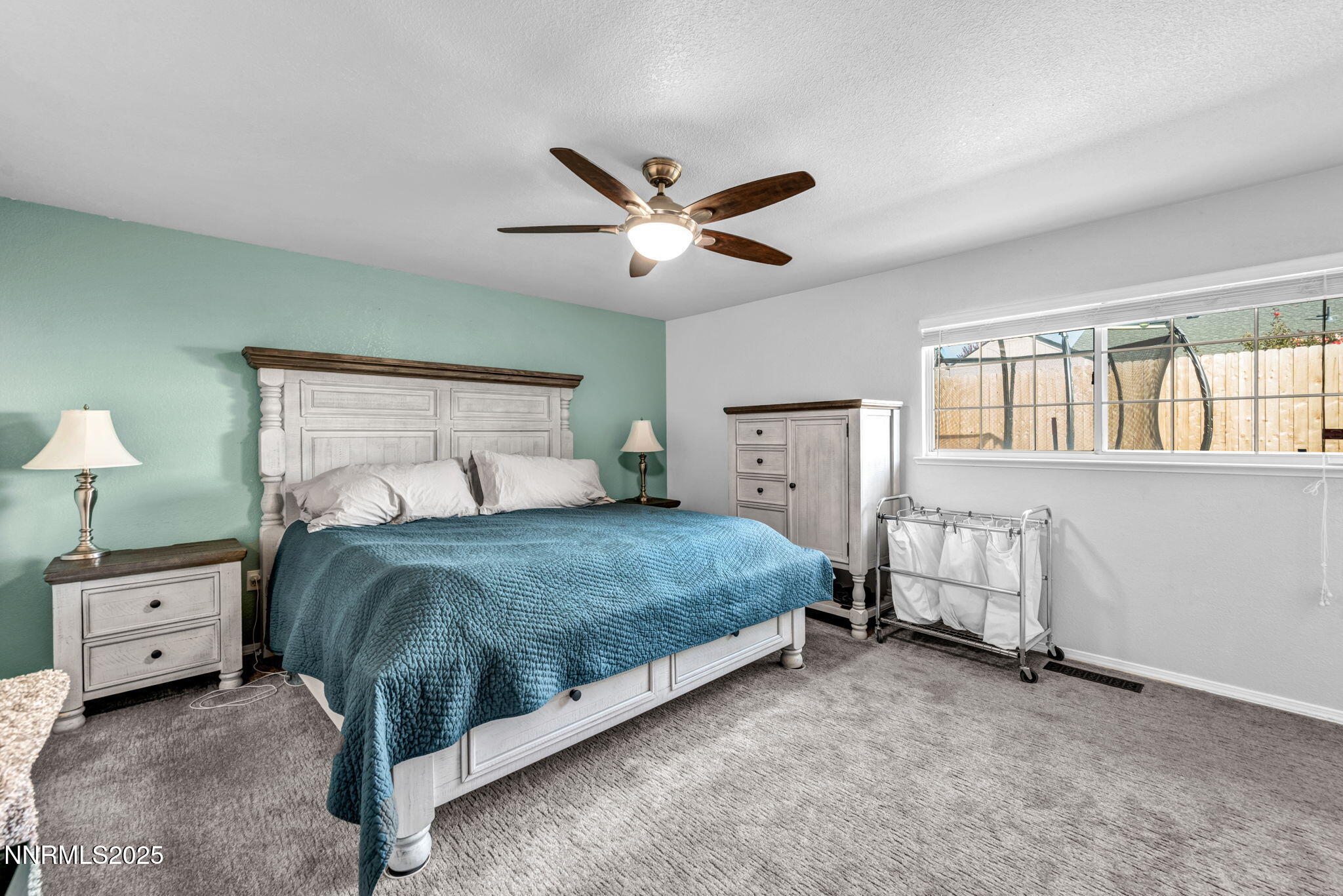956 Lindsay Lane