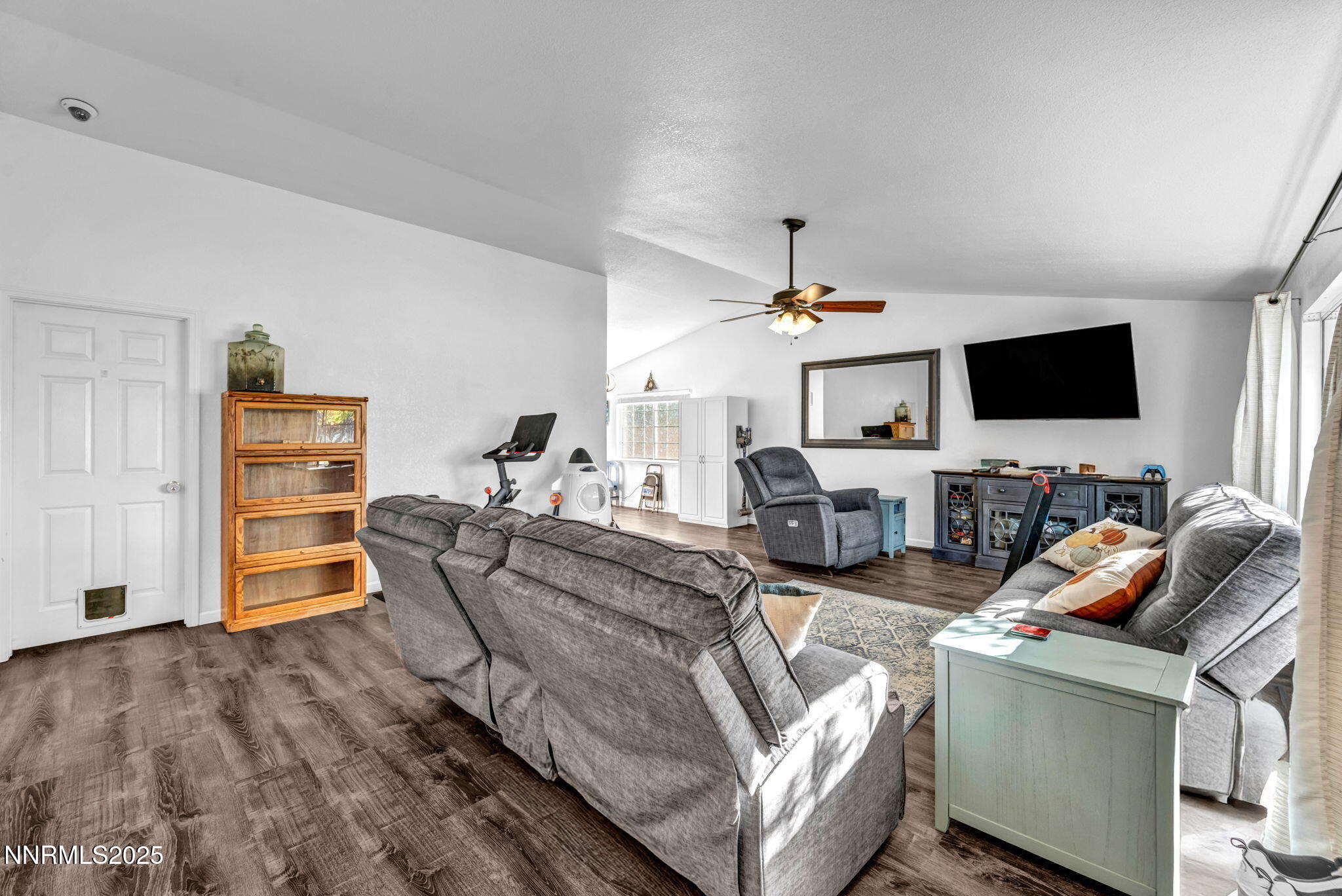 956 Lindsay Lane