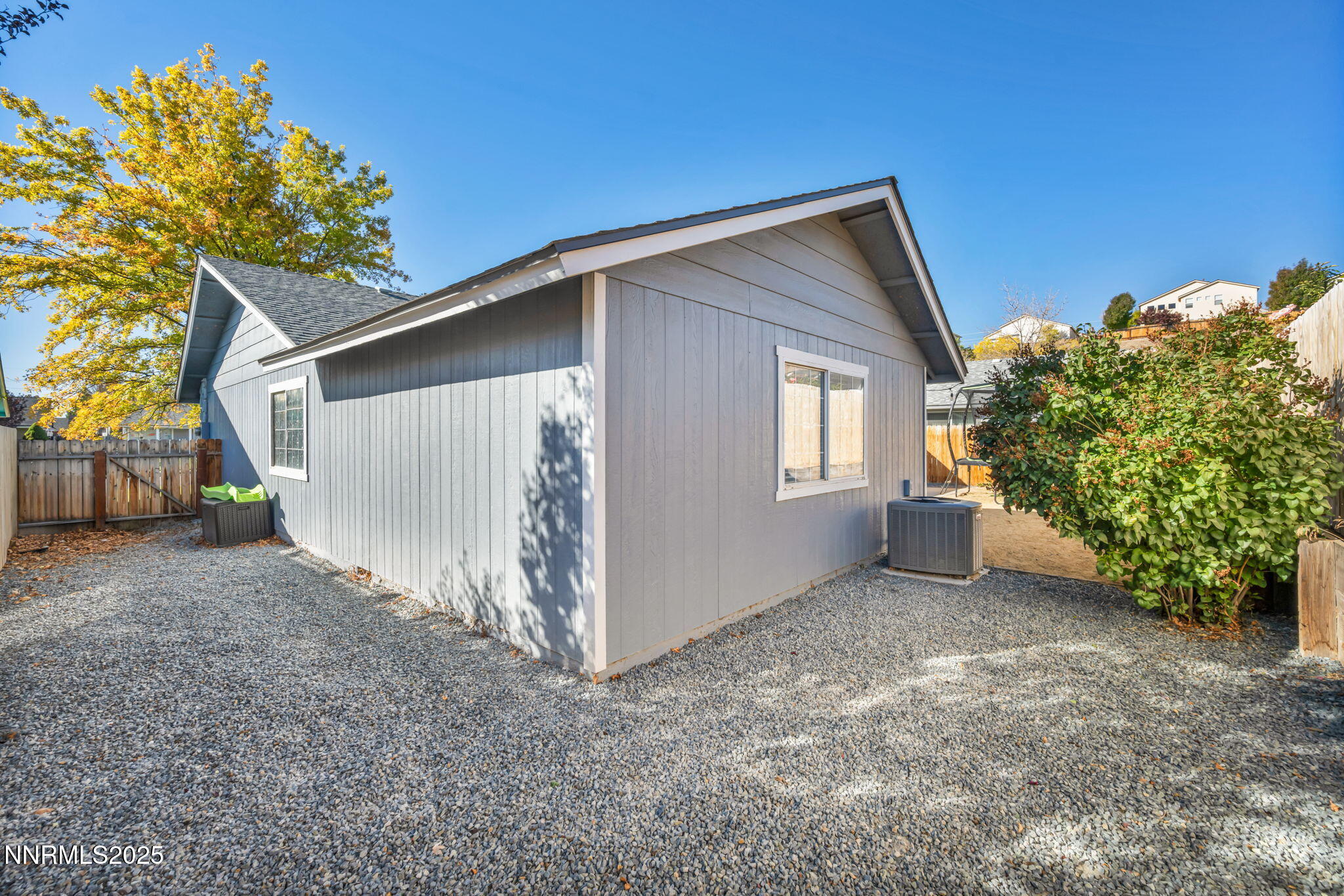 956 Lindsay Lane