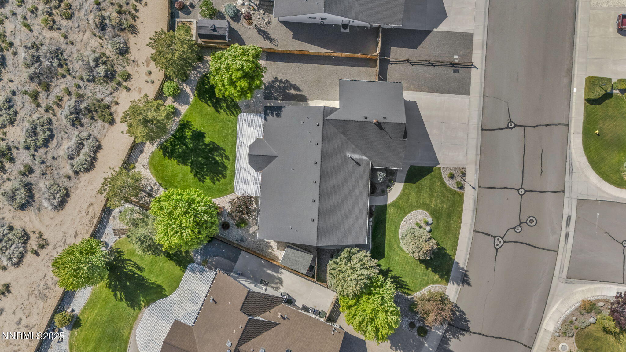 2866 La Cresta Circle