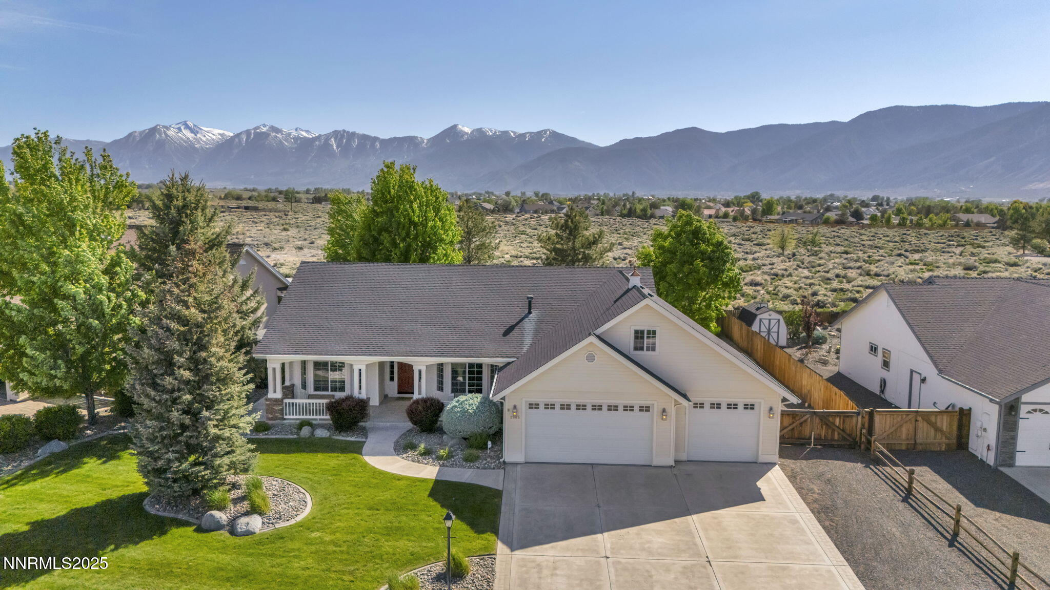 2866 La Cresta Circle