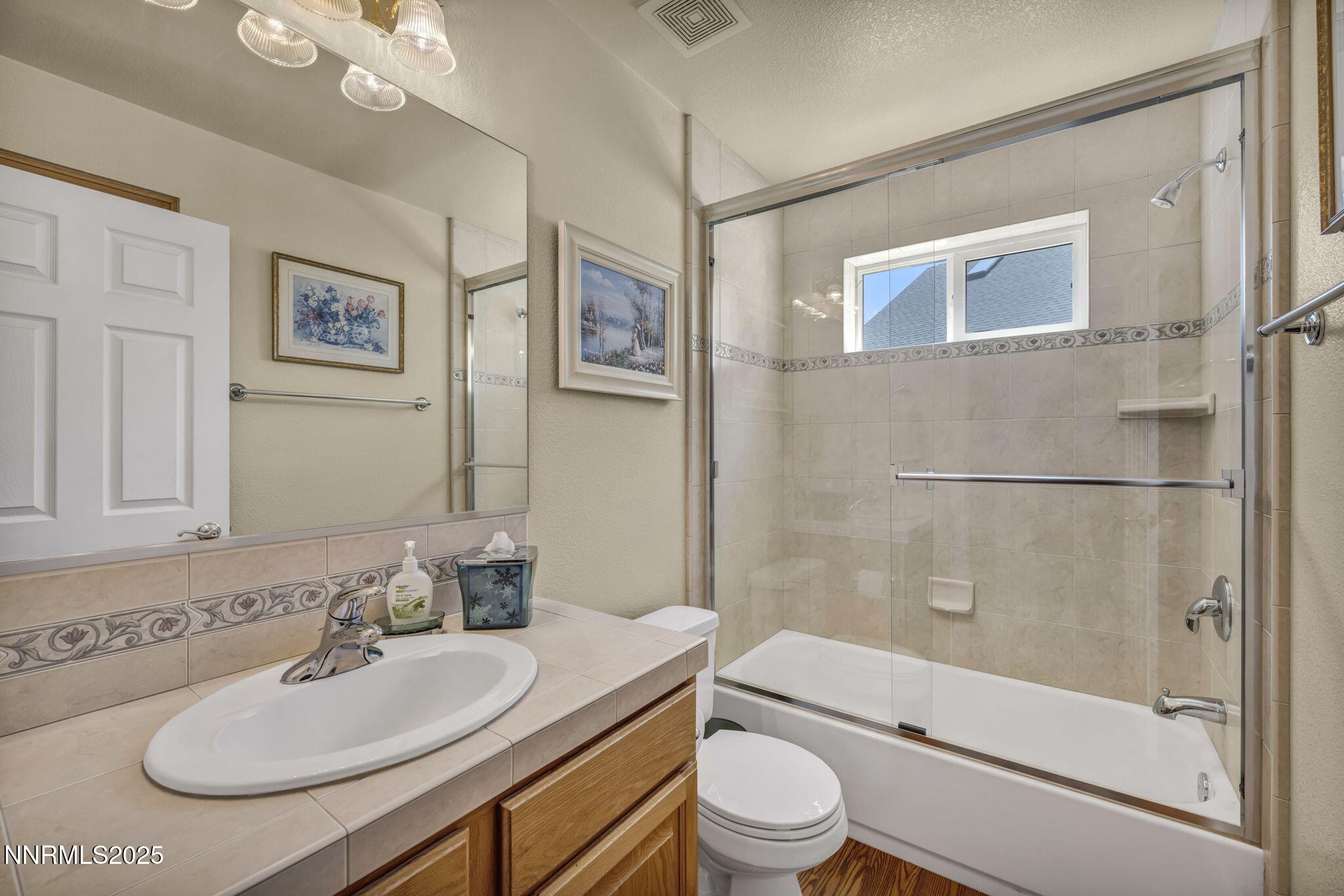 2866 La Cresta Circle