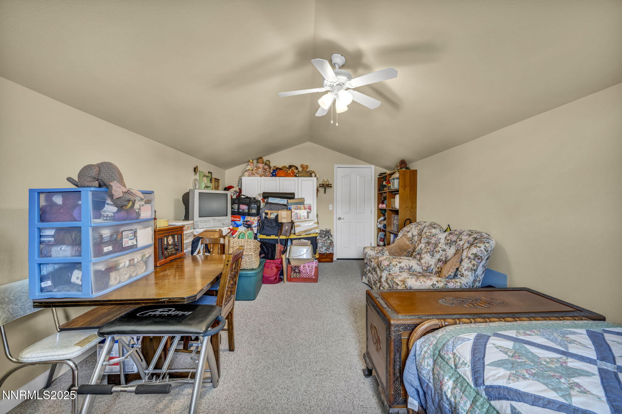 2866 La Cresta Circle