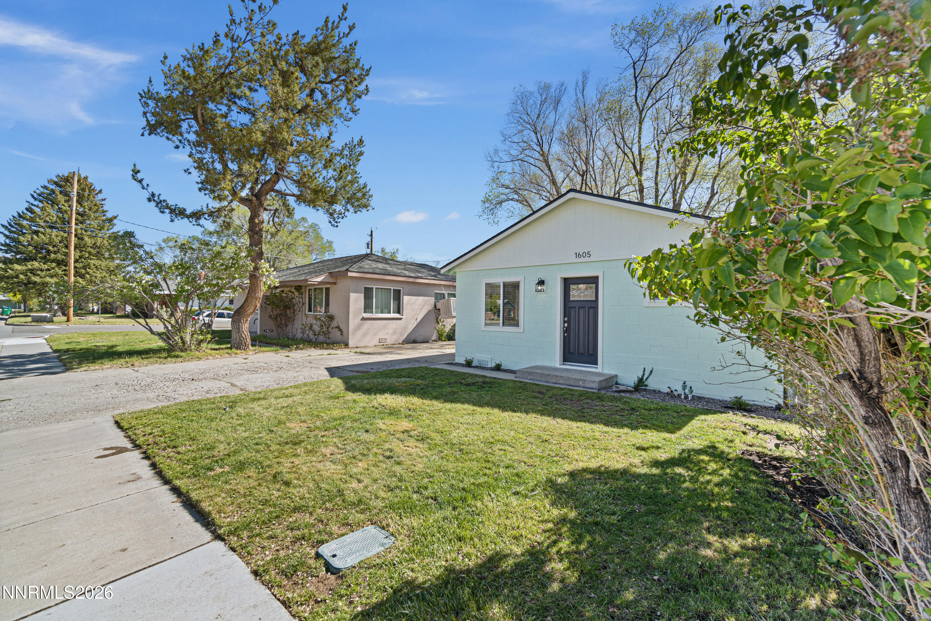 1605 N Division Street