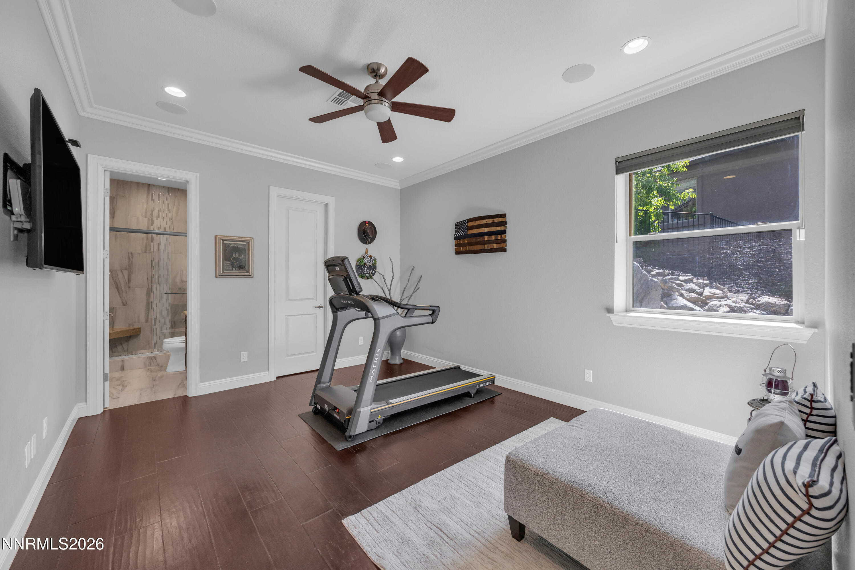 2183 Canterbury Lane