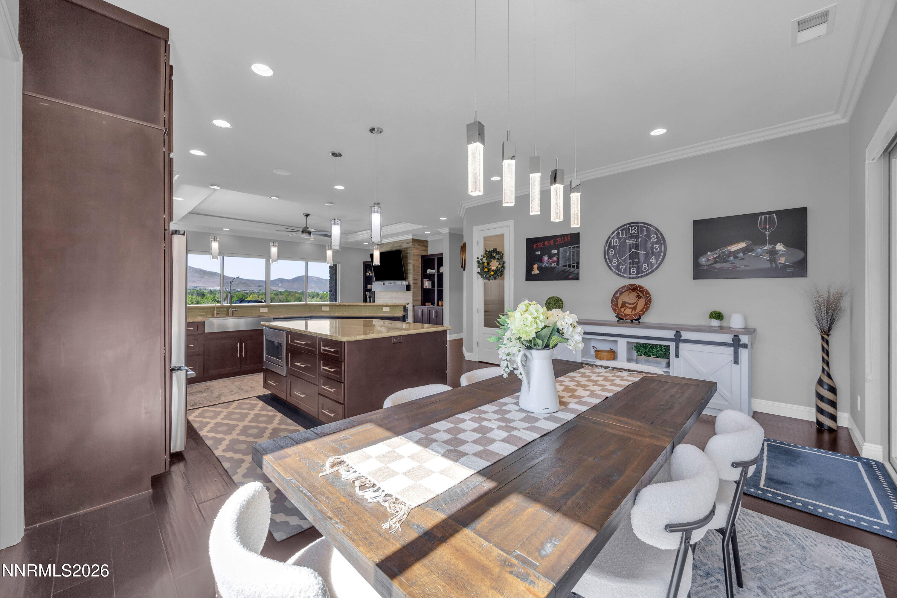 2183 Canterbury Lane