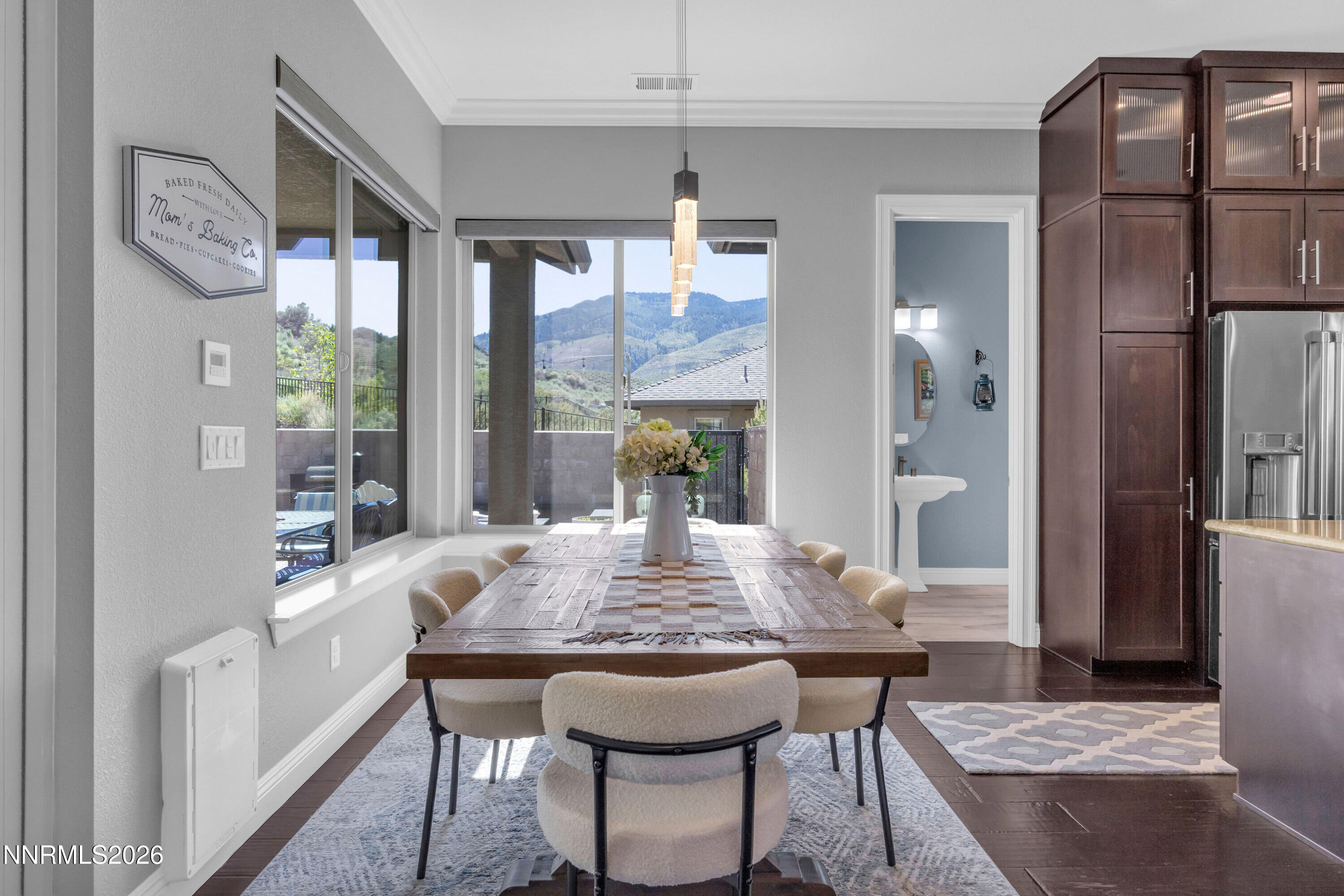 2183 Canterbury Lane