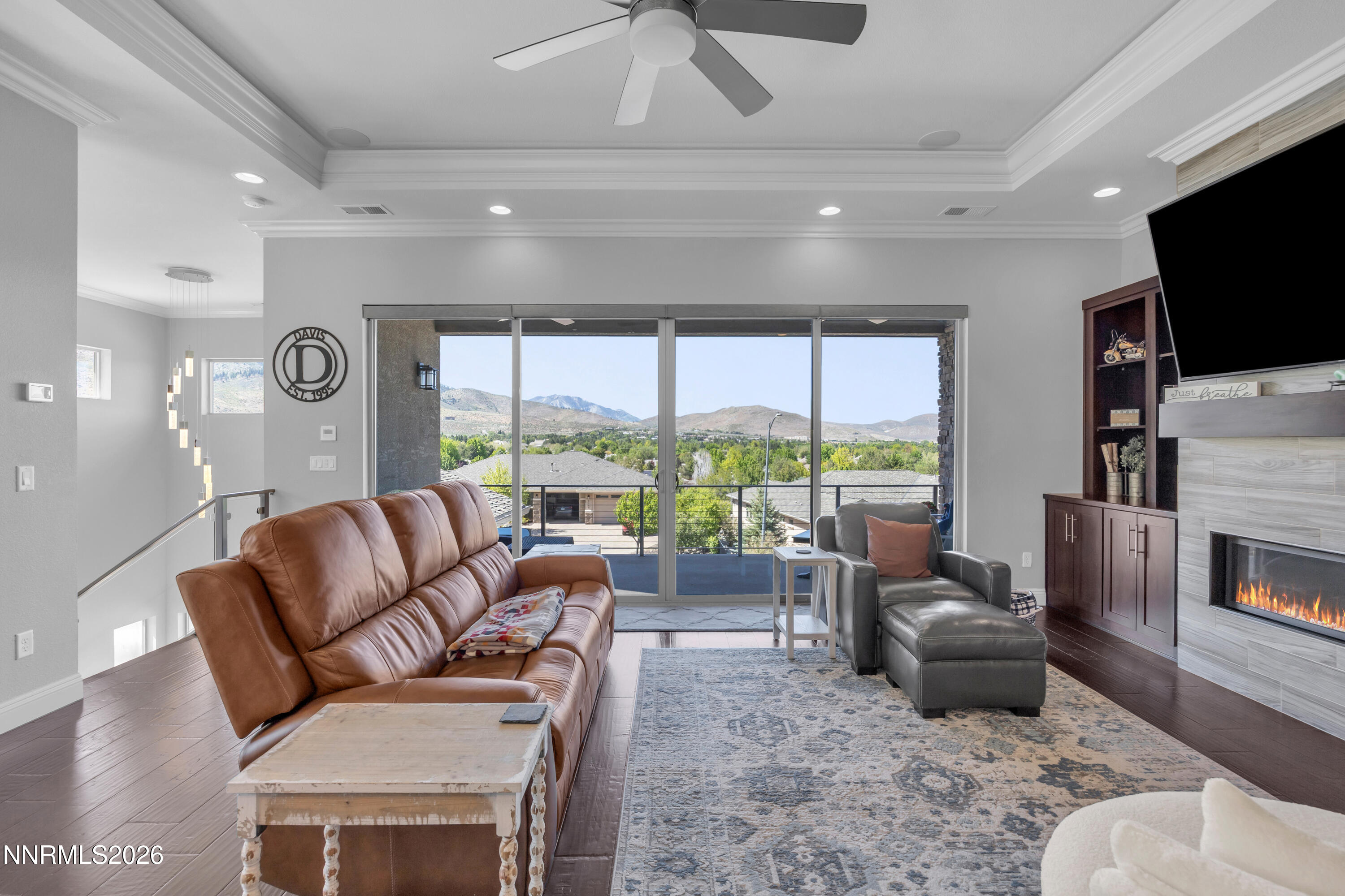 2183 Canterbury Lane