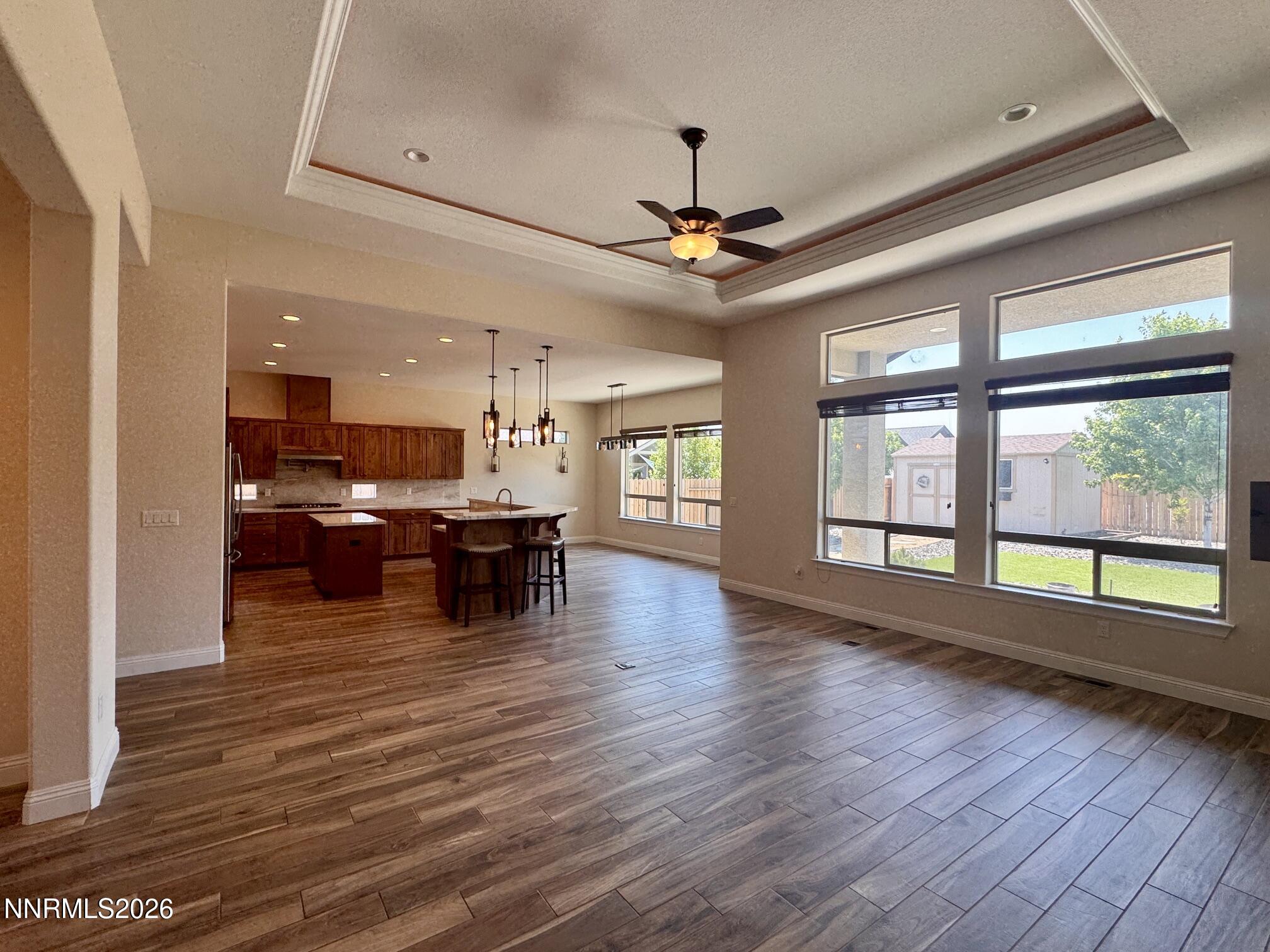 1727 Vineyard Way