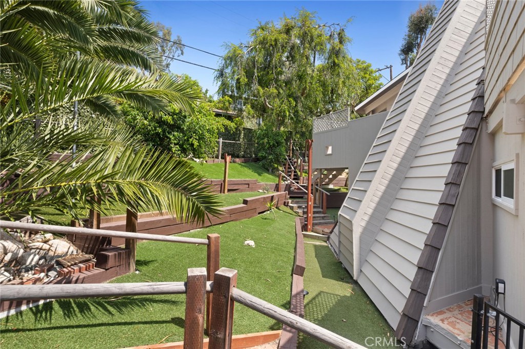 1108 Keller Way