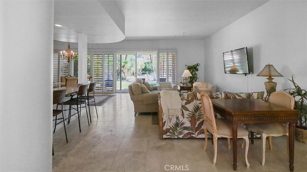 76975 Robin Drive