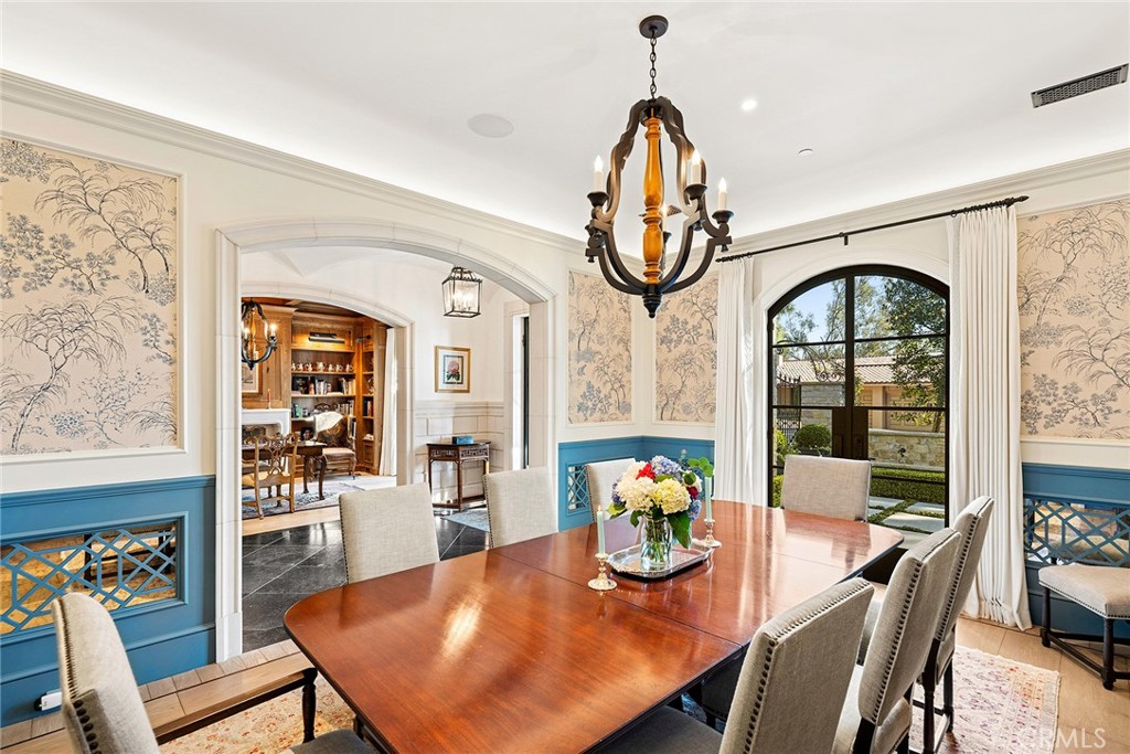 7 Oakmont Lane