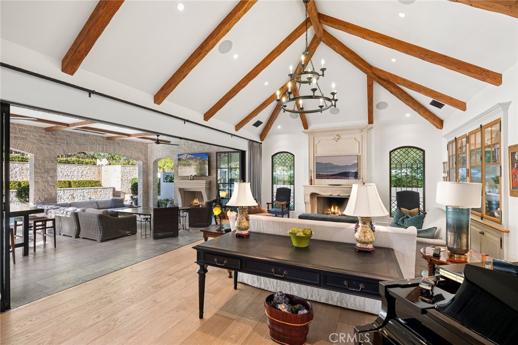 7 Oakmont Lane