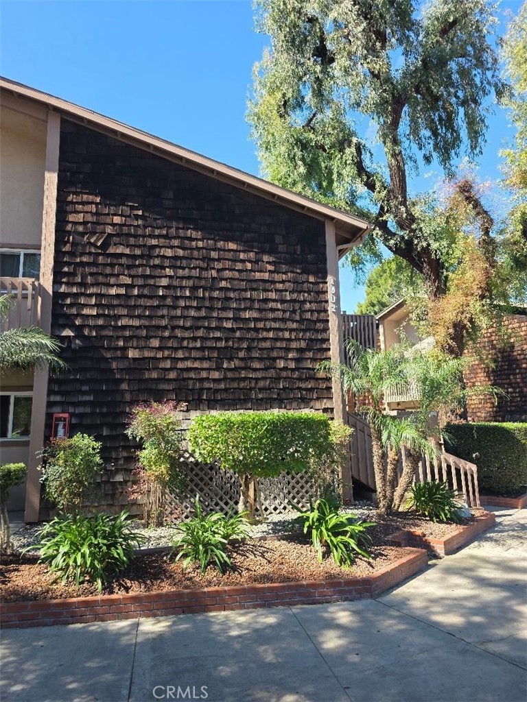 1002 A Cabrillo Park