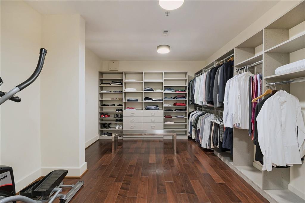 1080 Peachtree Street NE Unit 3310