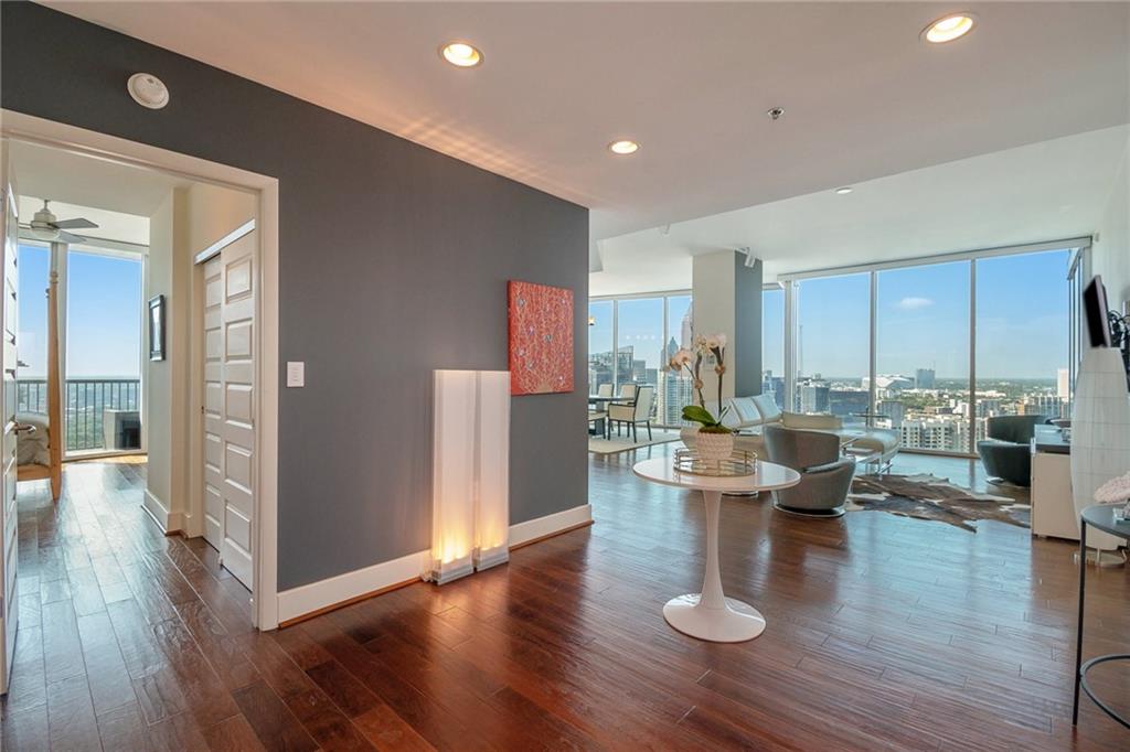 1080 Peachtree Street NE Unit 3310