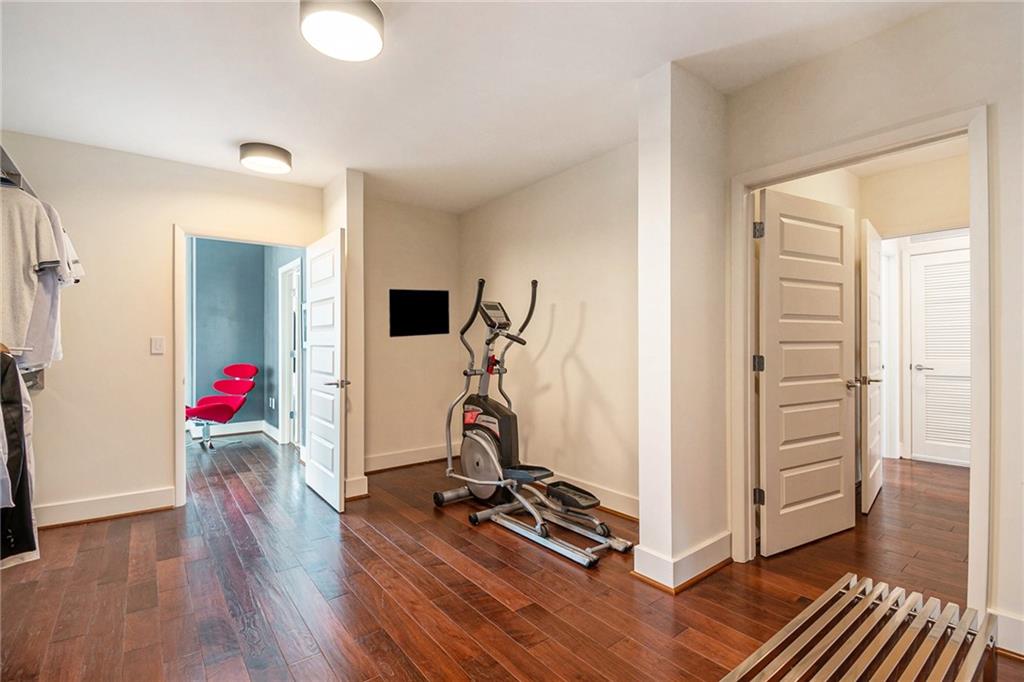 1080 Peachtree Street NE Unit 3310