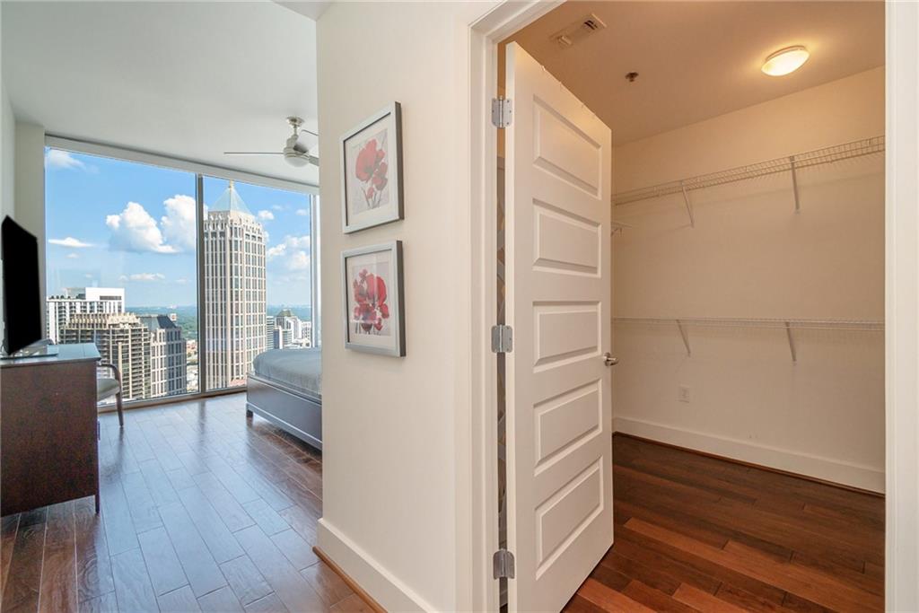 1080 Peachtree Street NE Unit 3310