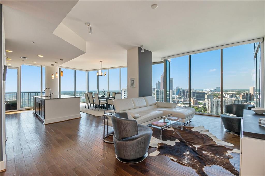 1080 Peachtree Street NE Unit 3310